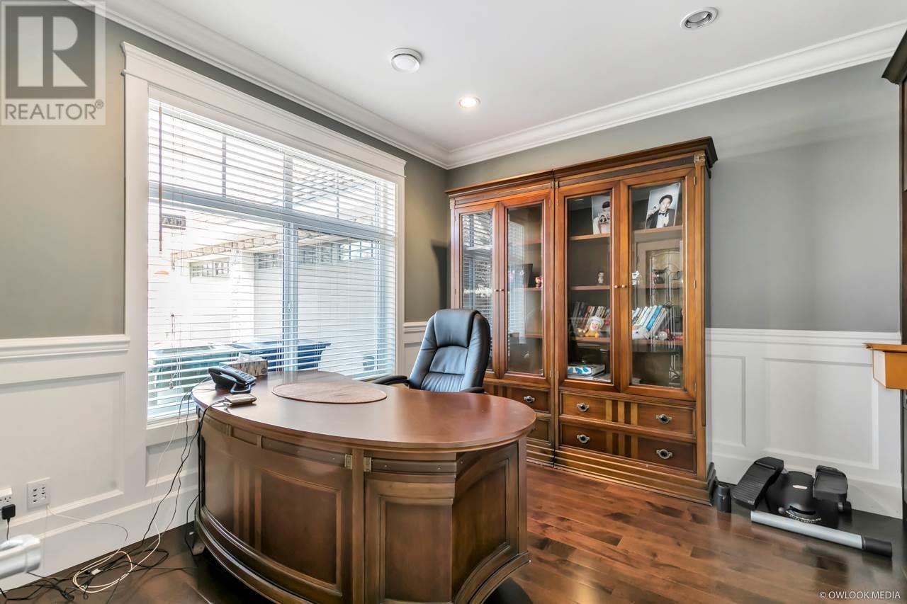3740 Ullsmore Avenue, Richmond, British Columbia  V7C 1S2 - Photo 8 - R2826221