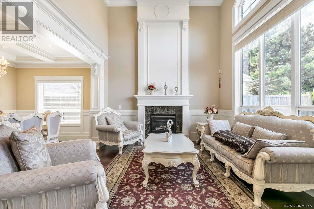 3740 Ullsmore Avenue, Richmond, British Columbia  V7C 1S2 - Photo 2 - R2826221