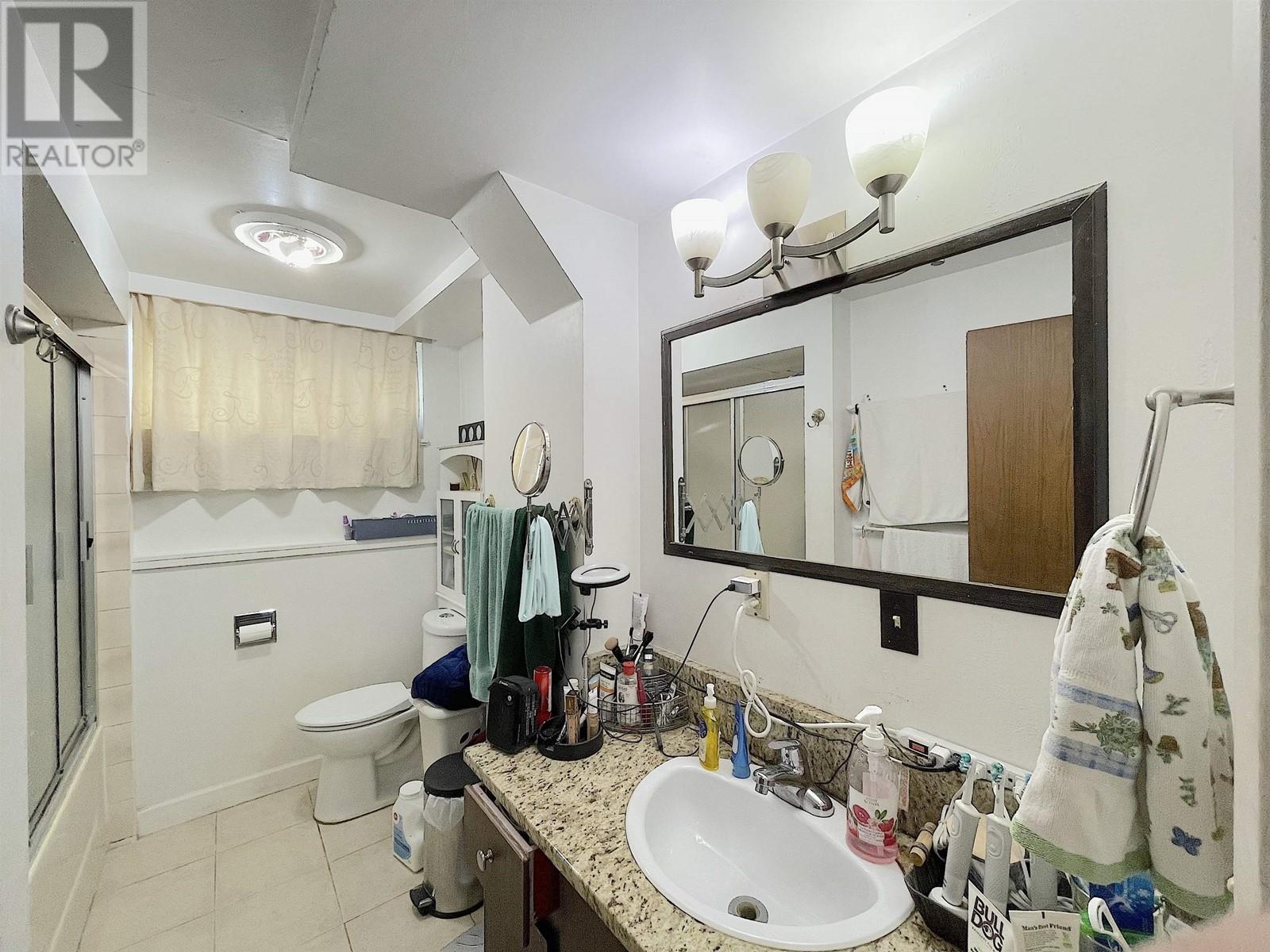 7798 Gilley Avenue, Burnaby, British Columbia  V5J 4Y2 - Photo 16 - R2826164