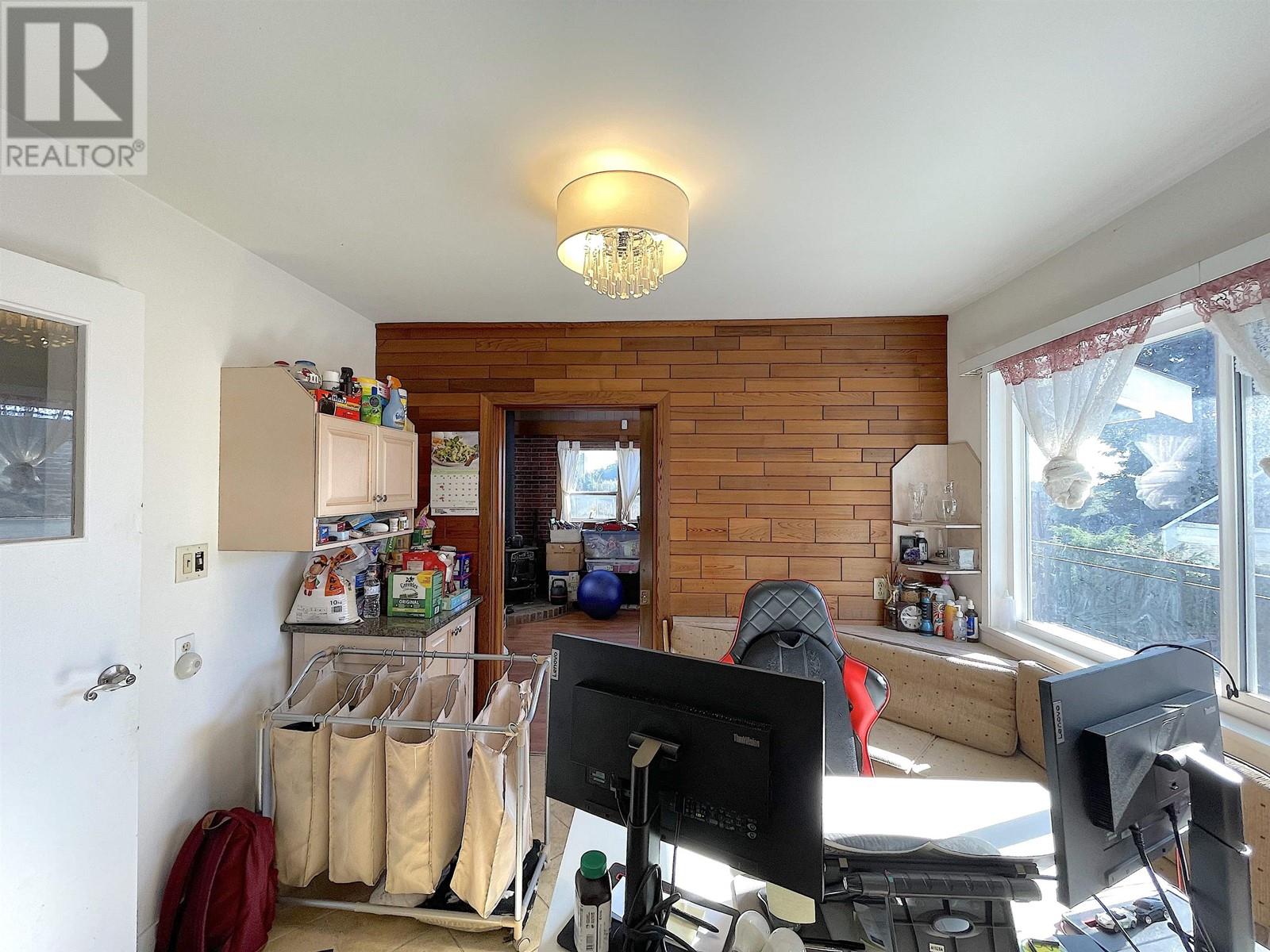 7798 Gilley Avenue, Burnaby, British Columbia  V5J 4Y2 - Photo 14 - R2826164