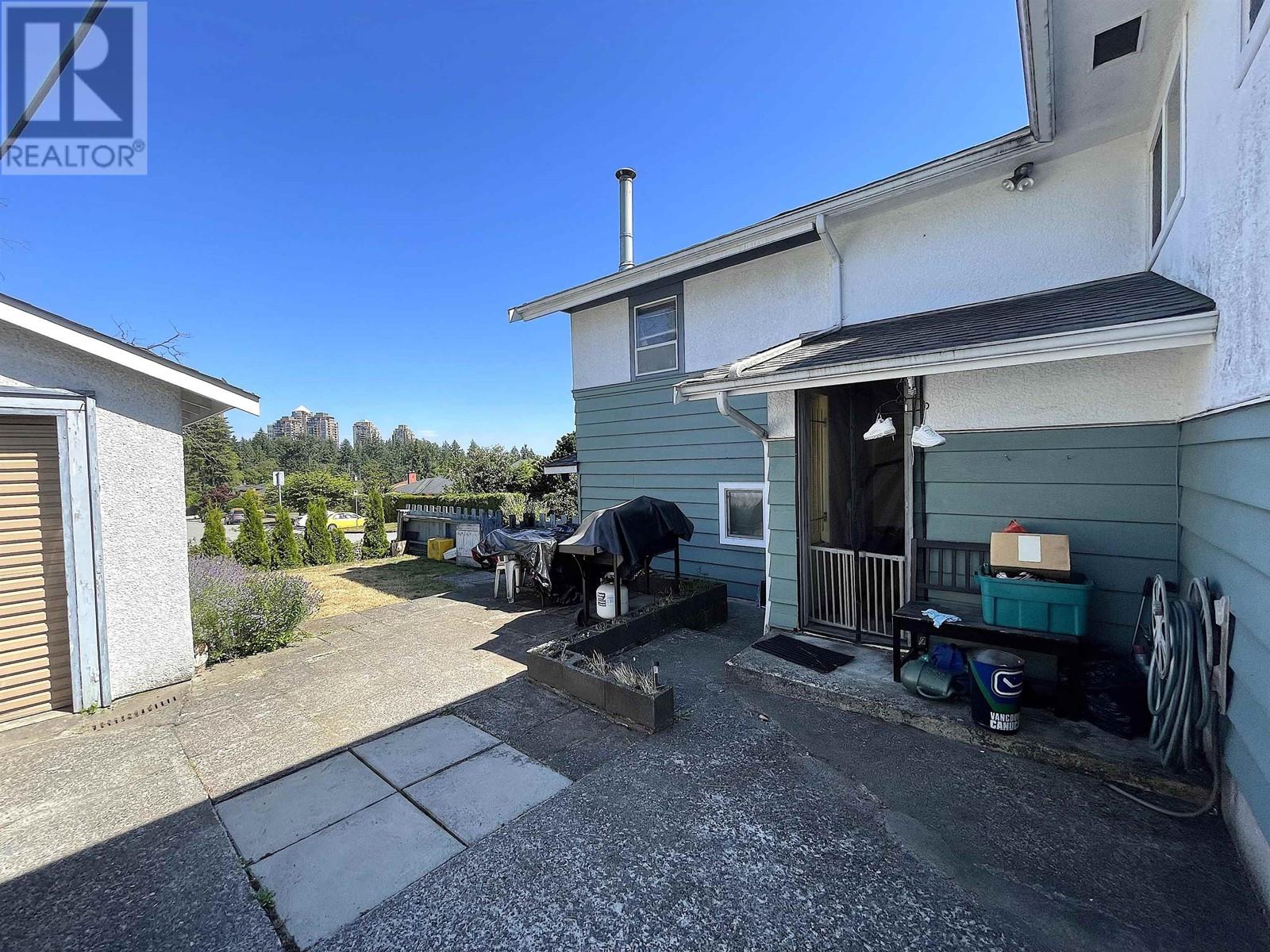 7798 Gilley Avenue, Burnaby, British Columbia  V5J 4Y2 - Photo 18 - R2826164