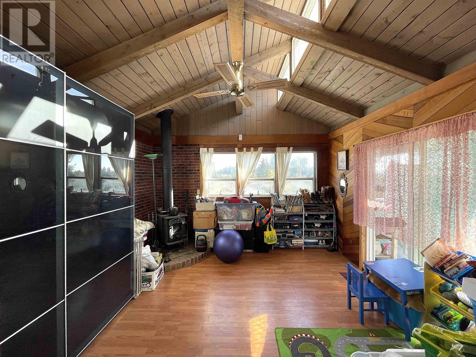 7798 Gilley Avenue, Burnaby, British Columbia  V5J 4Y2 - Photo 15 - R2826164