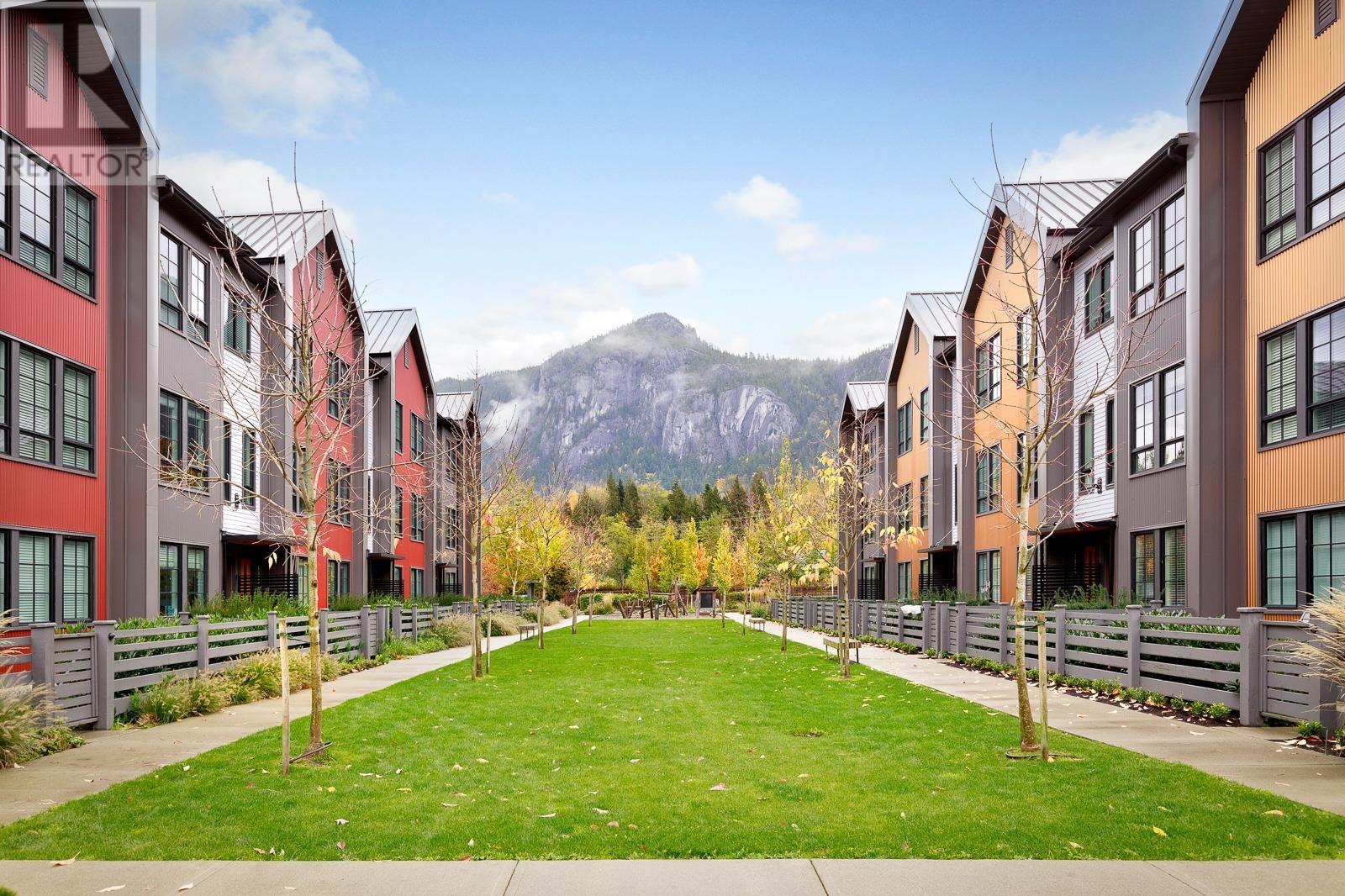 1361 Peakside Place, Squamish, British Columbia  V8B 1A8 - Photo 30 - R2824430