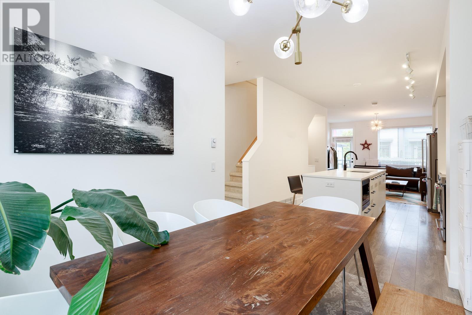 1361 Peakside Place, Squamish, British Columbia  V8B 1A8 - Photo 12 - R2824430