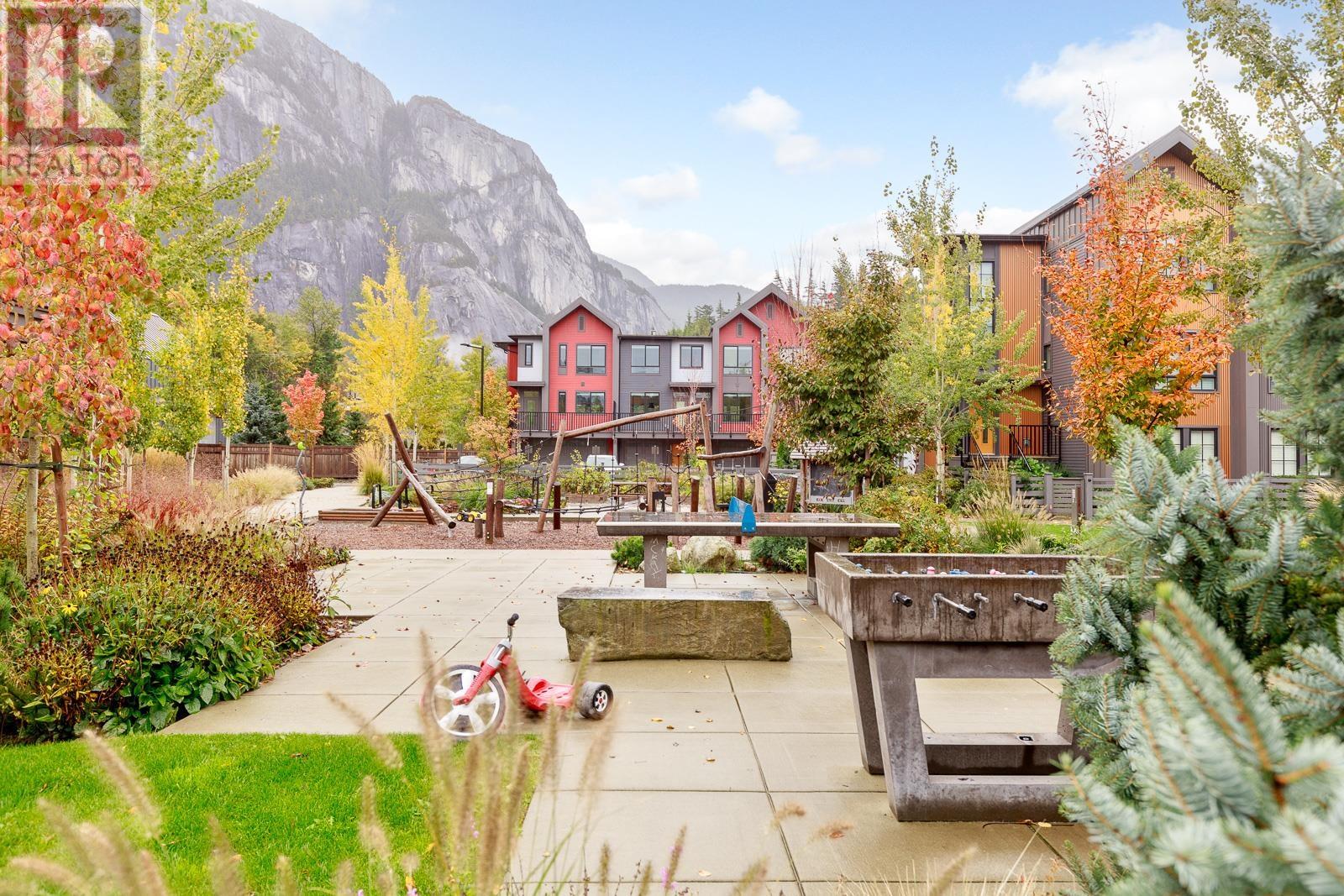 1361 Peakside Place, Squamish, British Columbia  V8B 1A8 - Photo 35 - R2824430