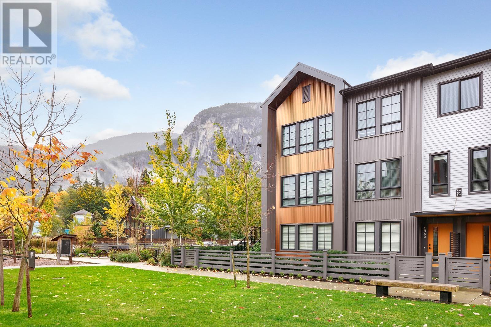1361 Peakside Place, Squamish, British Columbia  V8B 1A8 - Photo 32 - R2824430