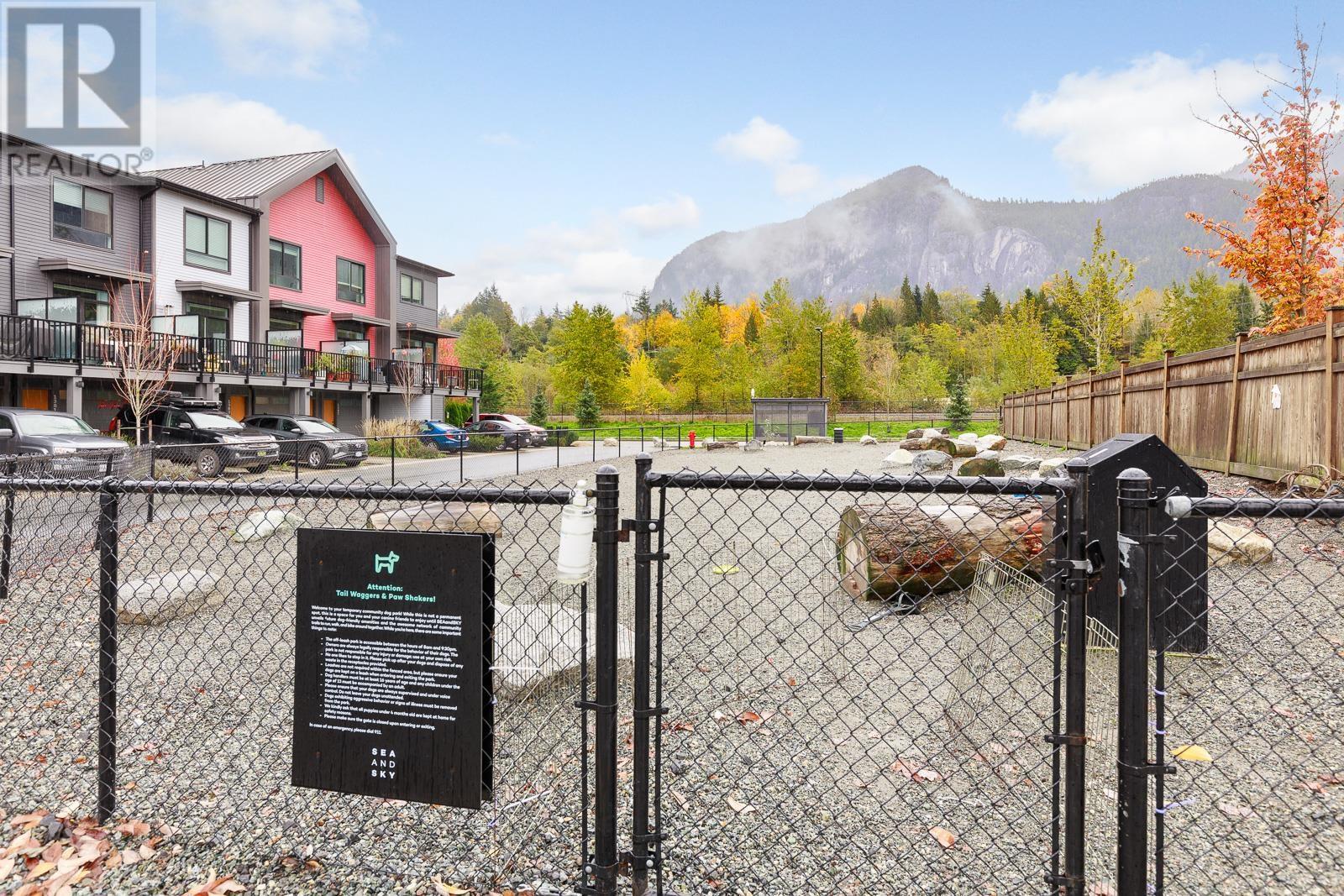 1361 Peakside Place, Squamish, British Columbia  V8B 1A8 - Photo 39 - R2824430