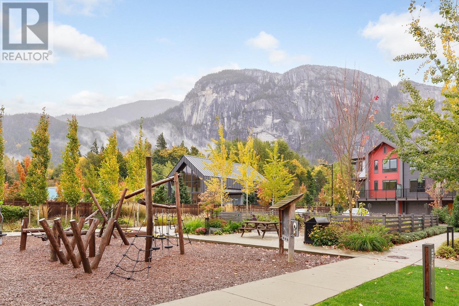 1361 Peakside Place, Squamish, British Columbia  V8B 1A8 - Photo 36 - R2824430