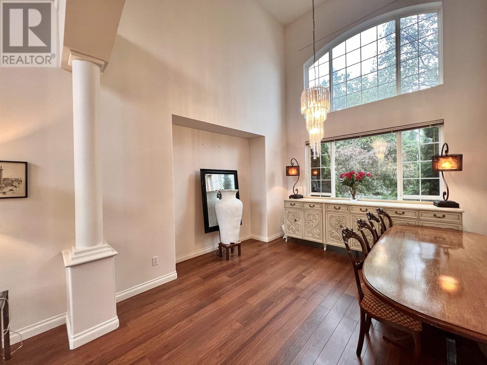 1637 Pinetree Way, Coquitlam, British Columbia  V3E 3B7 - Photo 5 - R2826131