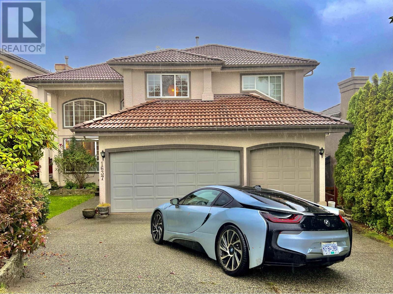 1637 Pinetree Way, Coquitlam, British Columbia  V3E 3B7 - Photo 1 - R2826131