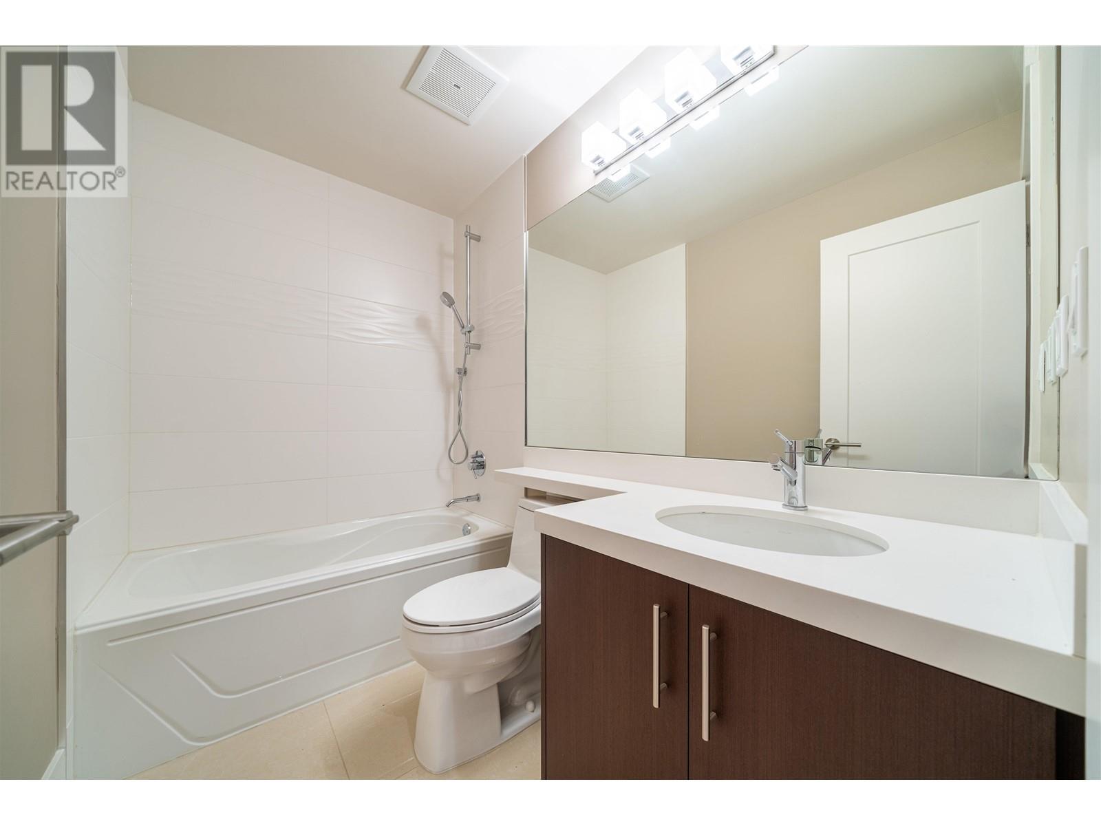 7698 Wheater Court, Burnaby, British Columbia  V5E 4P3 - Photo 37 - R2826257