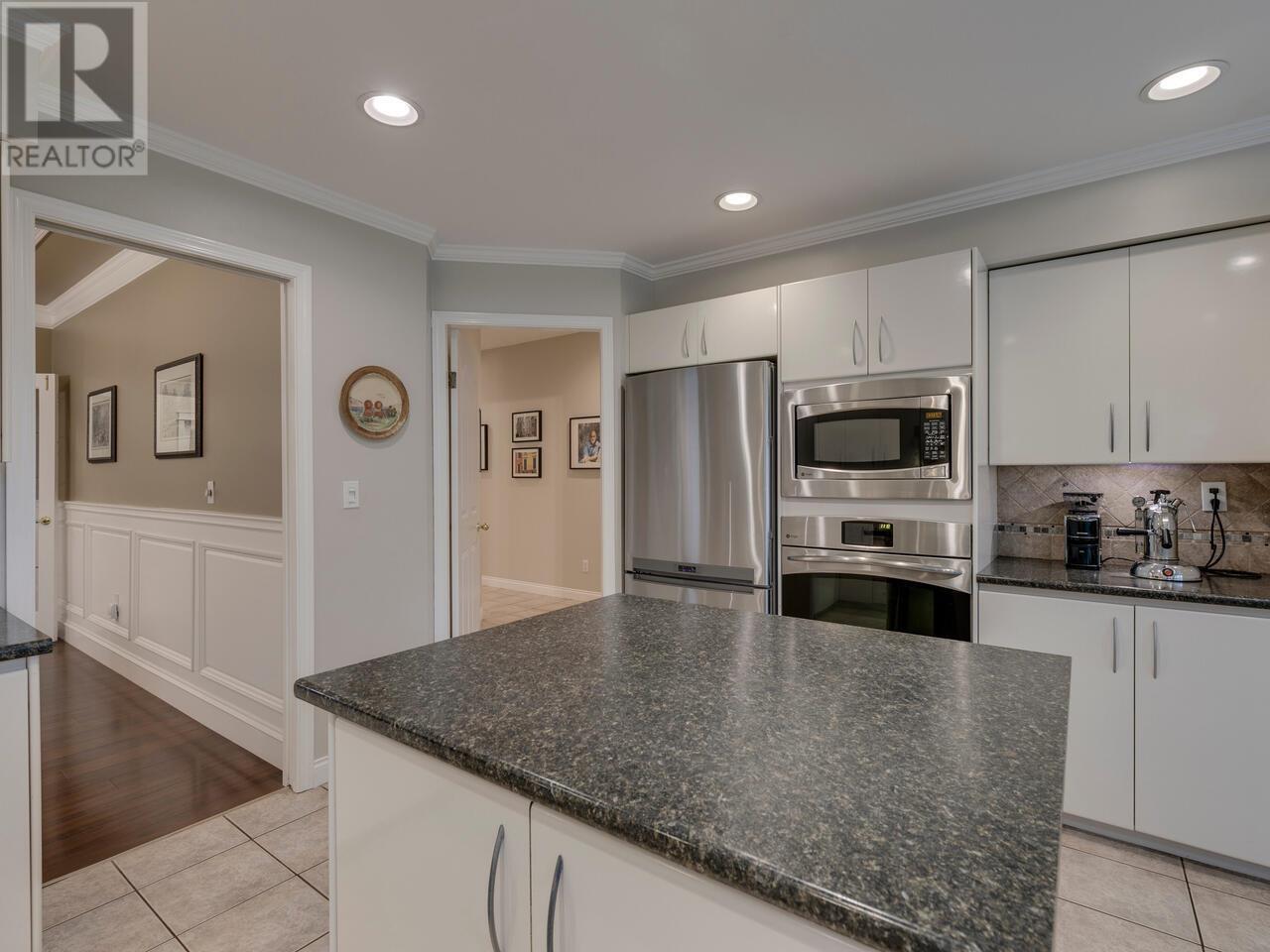 9300 Capstan Way, Richmond, British Columbia  V6X 3N6 - Photo 12 - R2825346