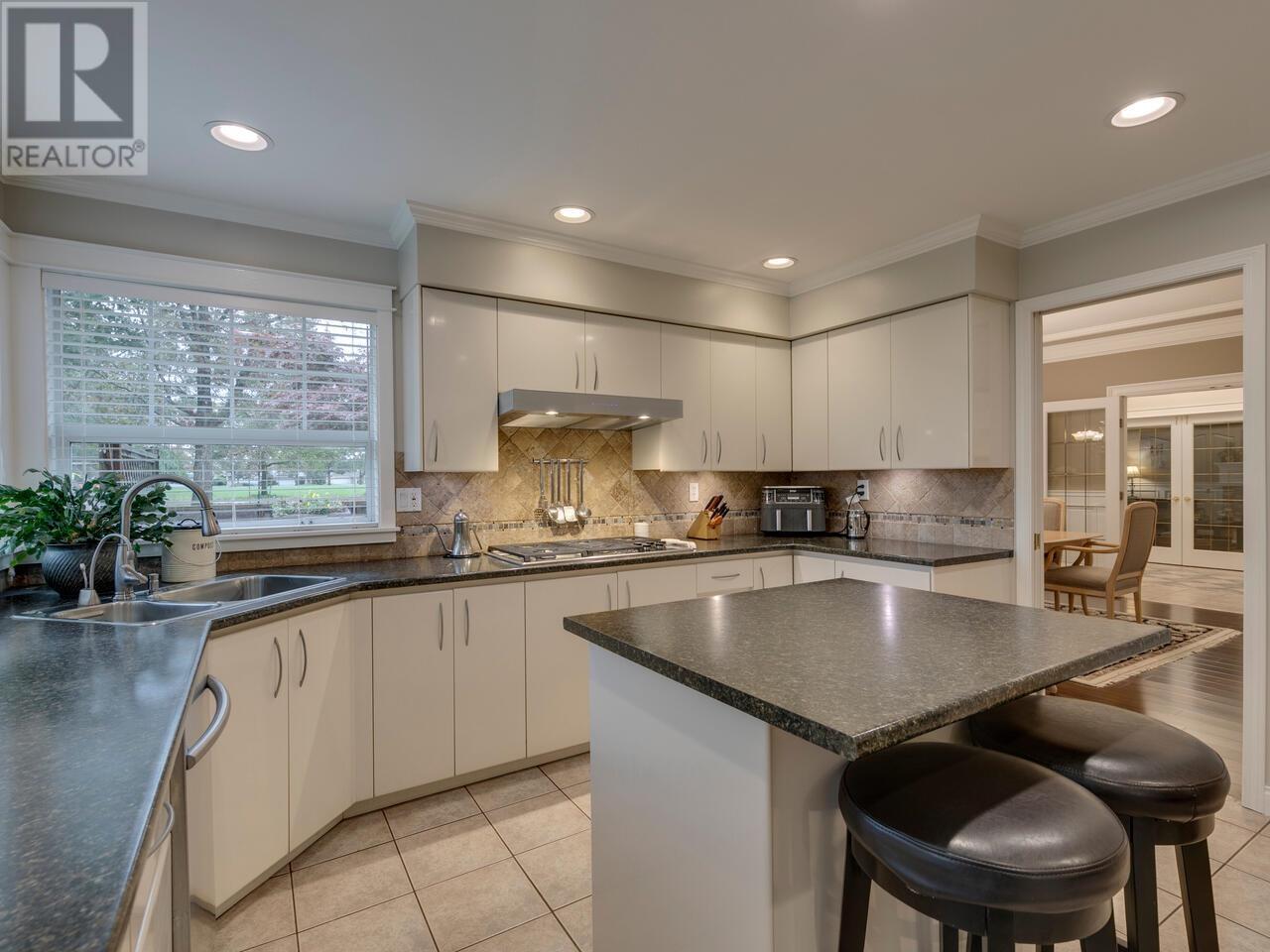 9300 Capstan Way, Richmond, British Columbia  V6X 3N6 - Photo 15 - R2825346