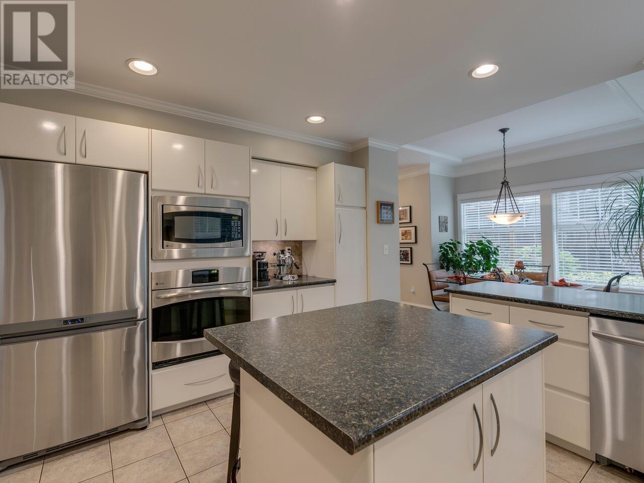 9300 Capstan Way, Richmond, British Columbia  V6X 3N6 - Photo 14 - R2825346