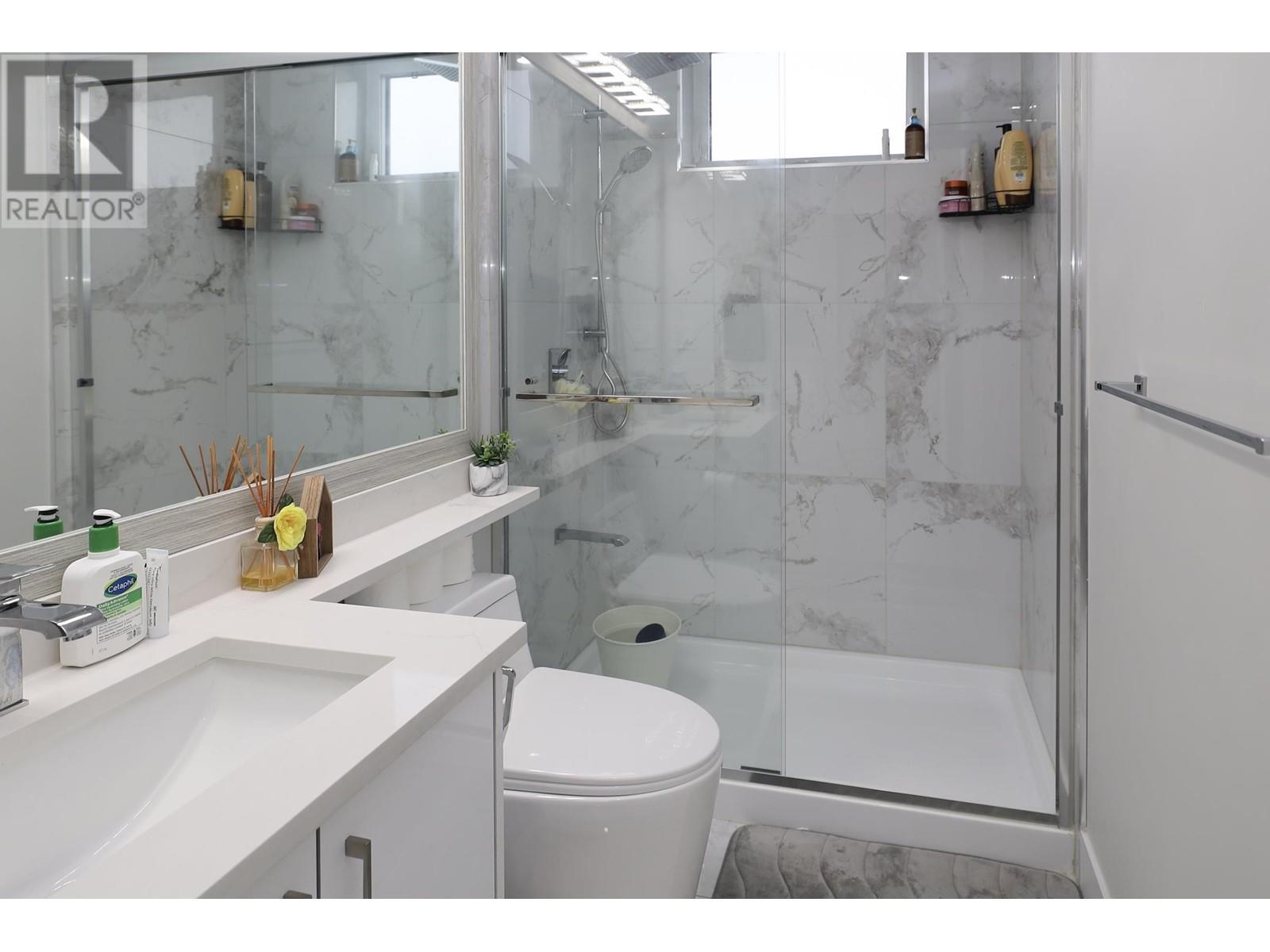 6963 Lanark Street, Vancouver, British Columbia  V5P 2Z6 - Photo 10 - R2825630