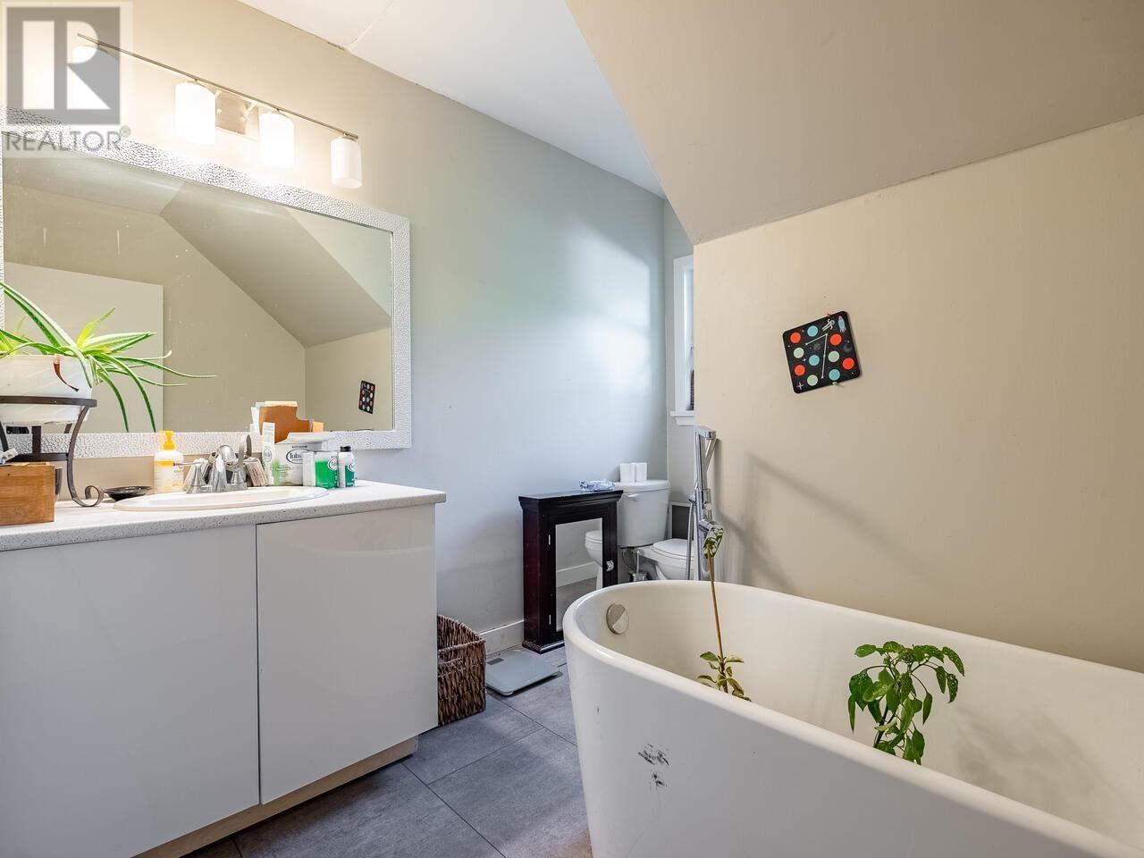 9578 Byrnes Road, Maple Ridge, British Columbia  V2W 1V9 - Photo 16 - R2817900