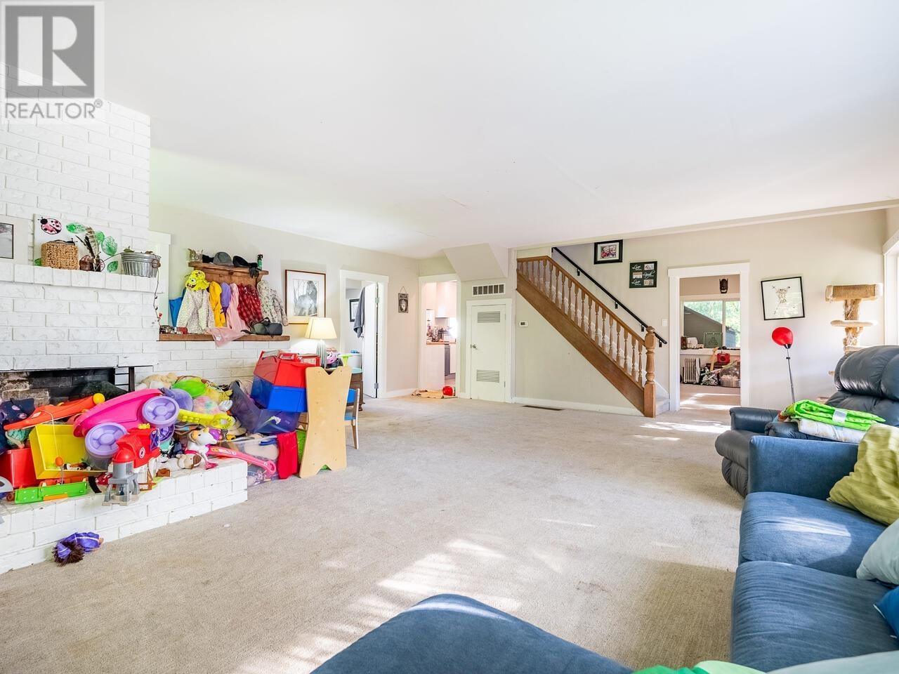 9578 Byrnes Road, Maple Ridge, British Columbia  V2W 1V9 - Photo 7 - R2817900