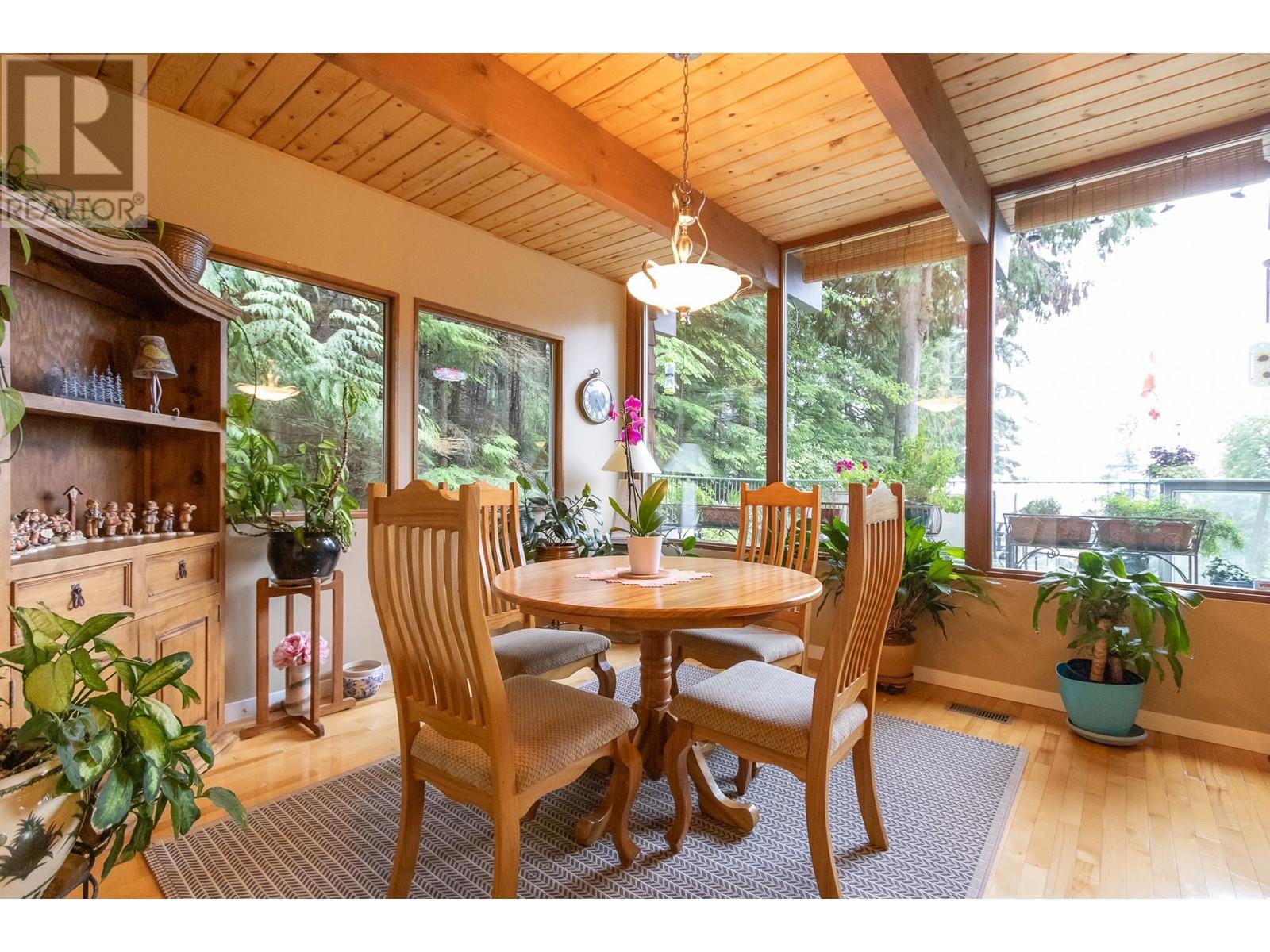 550 Ventura Crescent, North Vancouver, British Columbia  V7N 3G9 - Photo 15 - R2818938