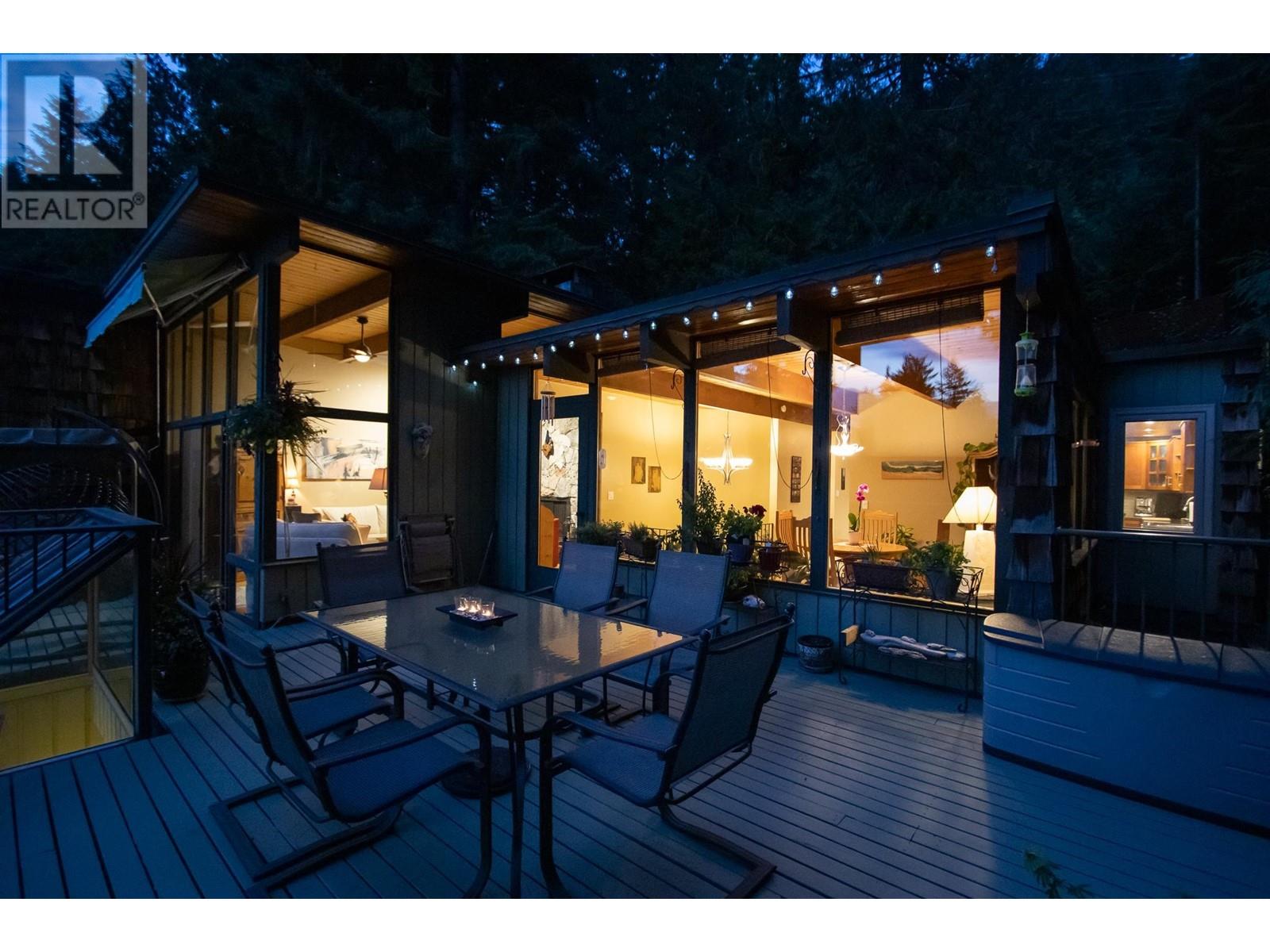 550 Ventura Crescent, North Vancouver, British Columbia  V7N 3G9 - Photo 9 - R2818938