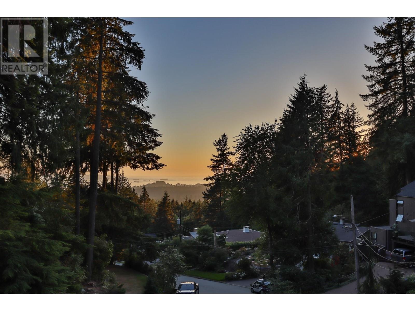 550 Ventura Crescent, North Vancouver, British Columbia  V7N 3G9 - Photo 38 - R2818938
