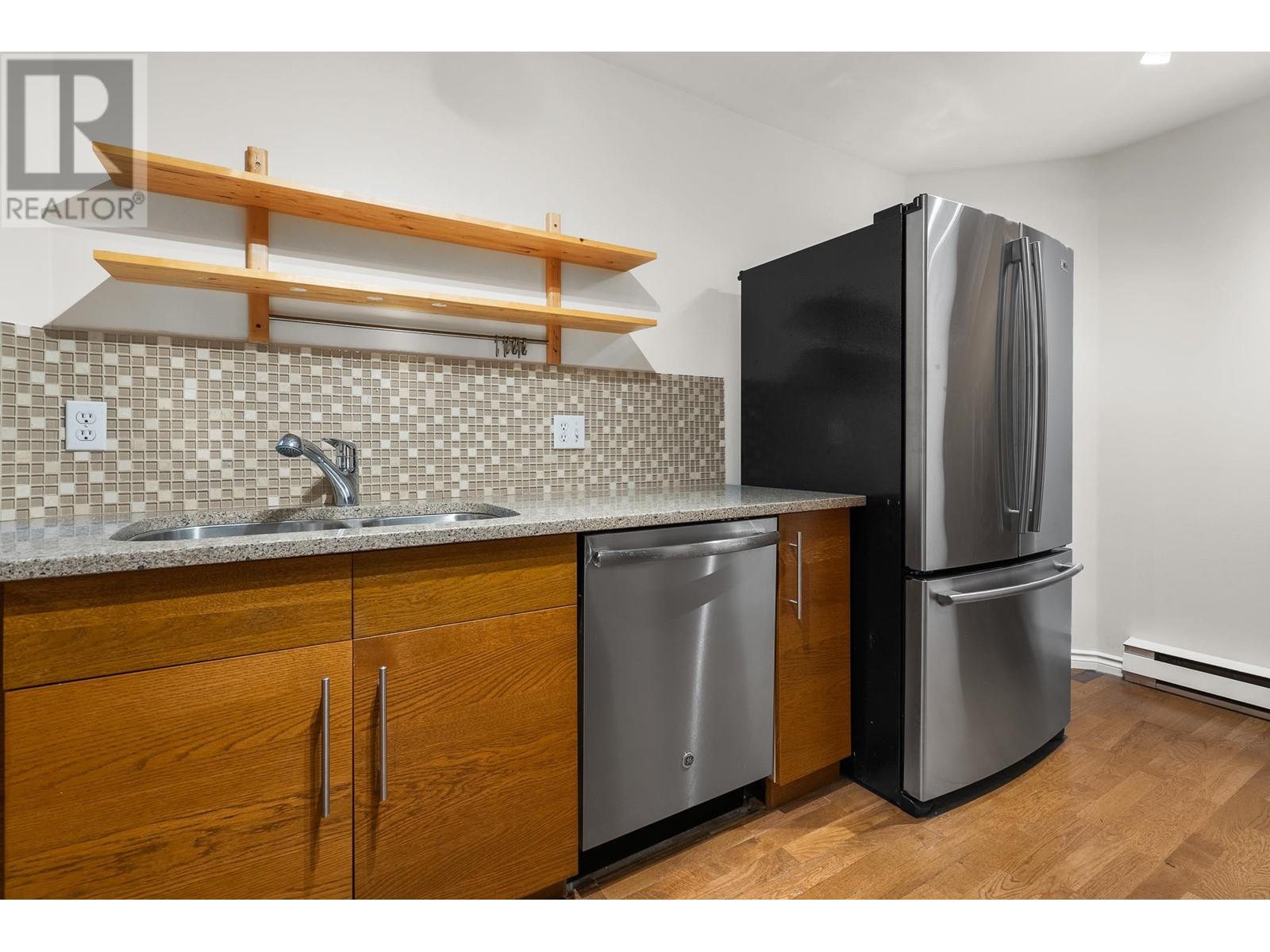 204 1010 Chilco Street, Vancouver, British Columbia  V6G 2R6 - Photo 10 - R2826162