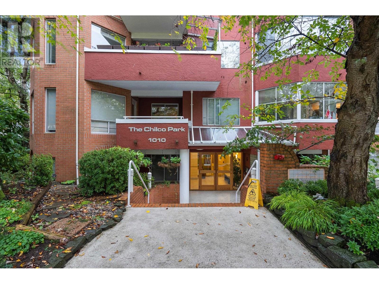 204 1010 CHILCO STREET, vancouver, British Columbia