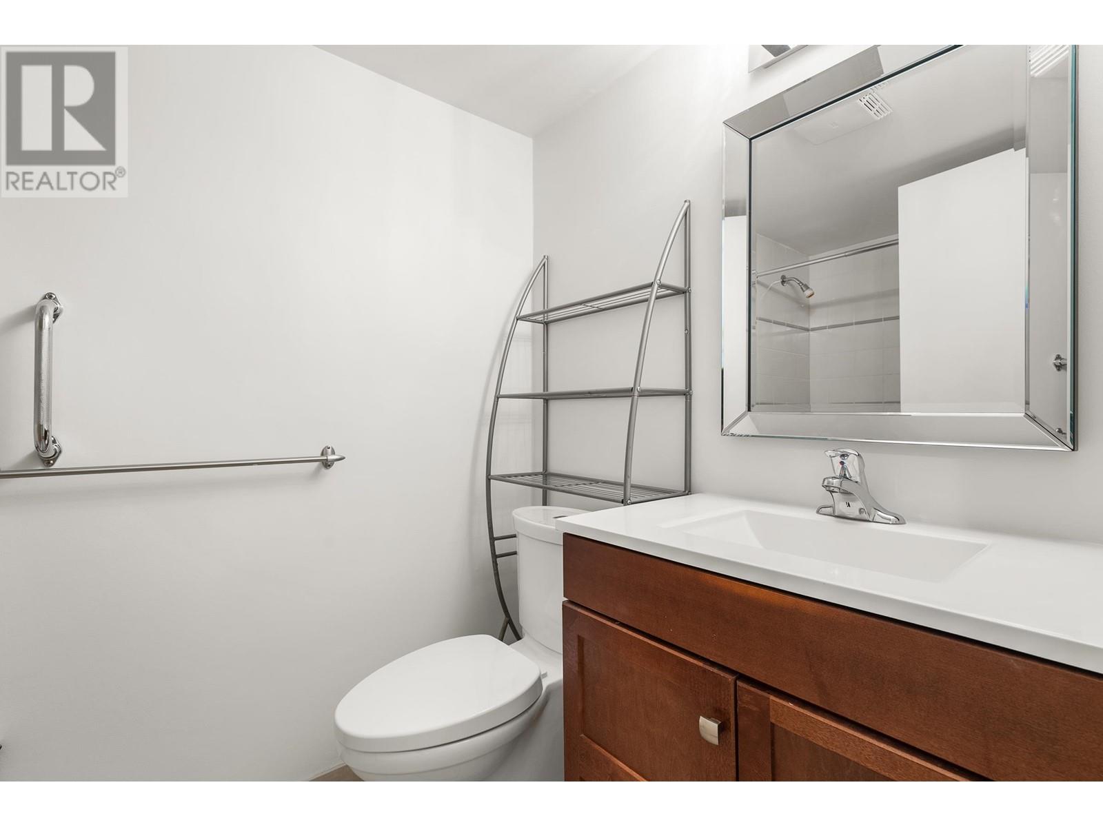 204 1010 Chilco Street, Vancouver, British Columbia  V6G 2R6 - Photo 16 - R2826162