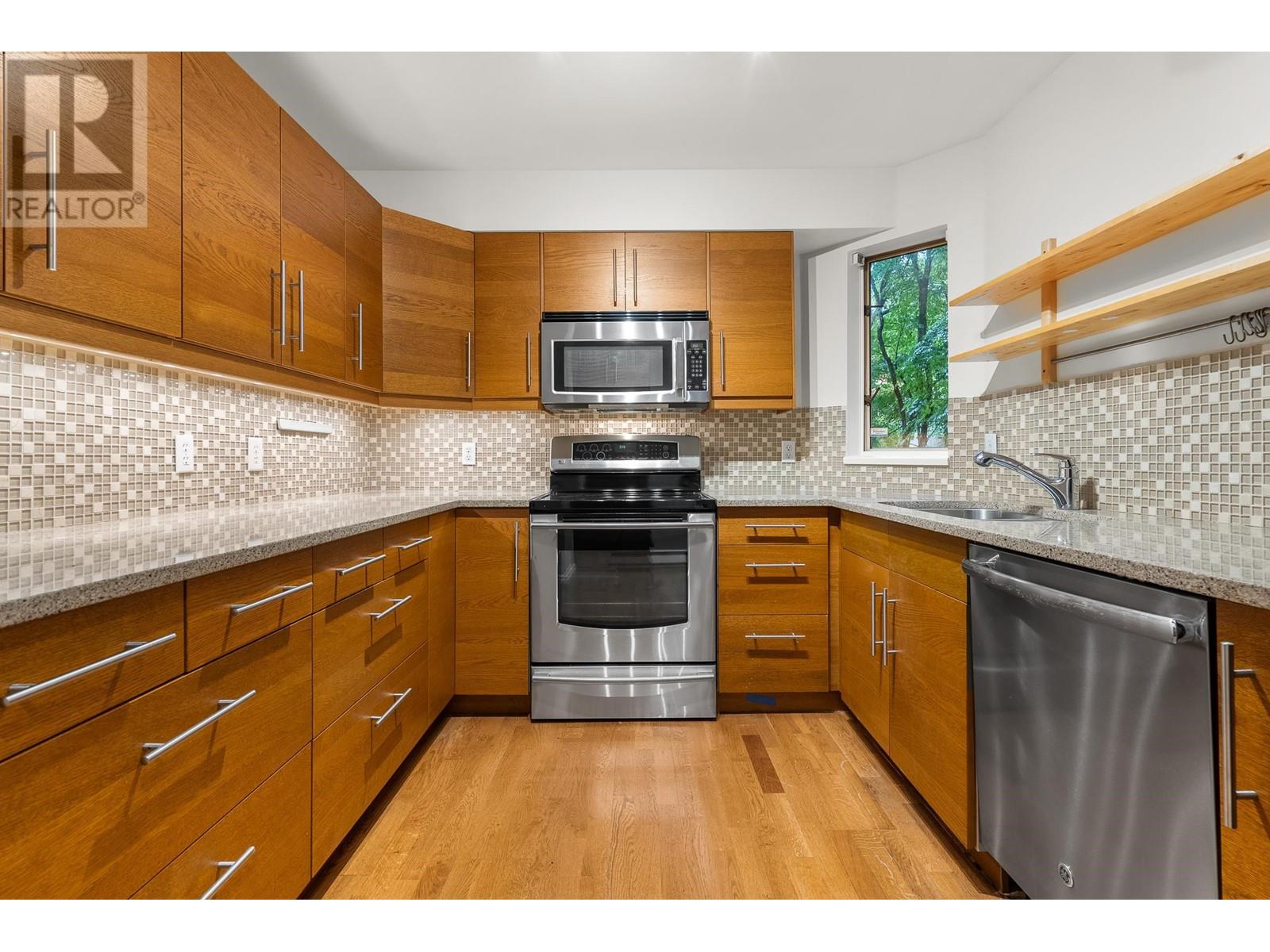 204 1010 Chilco Street, Vancouver, British Columbia  V6G 2R6 - Photo 8 - R2826162