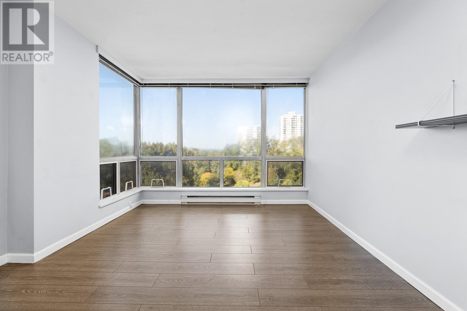 1106 9623 MANCHESTER DRIVE, burnaby, British Columbia