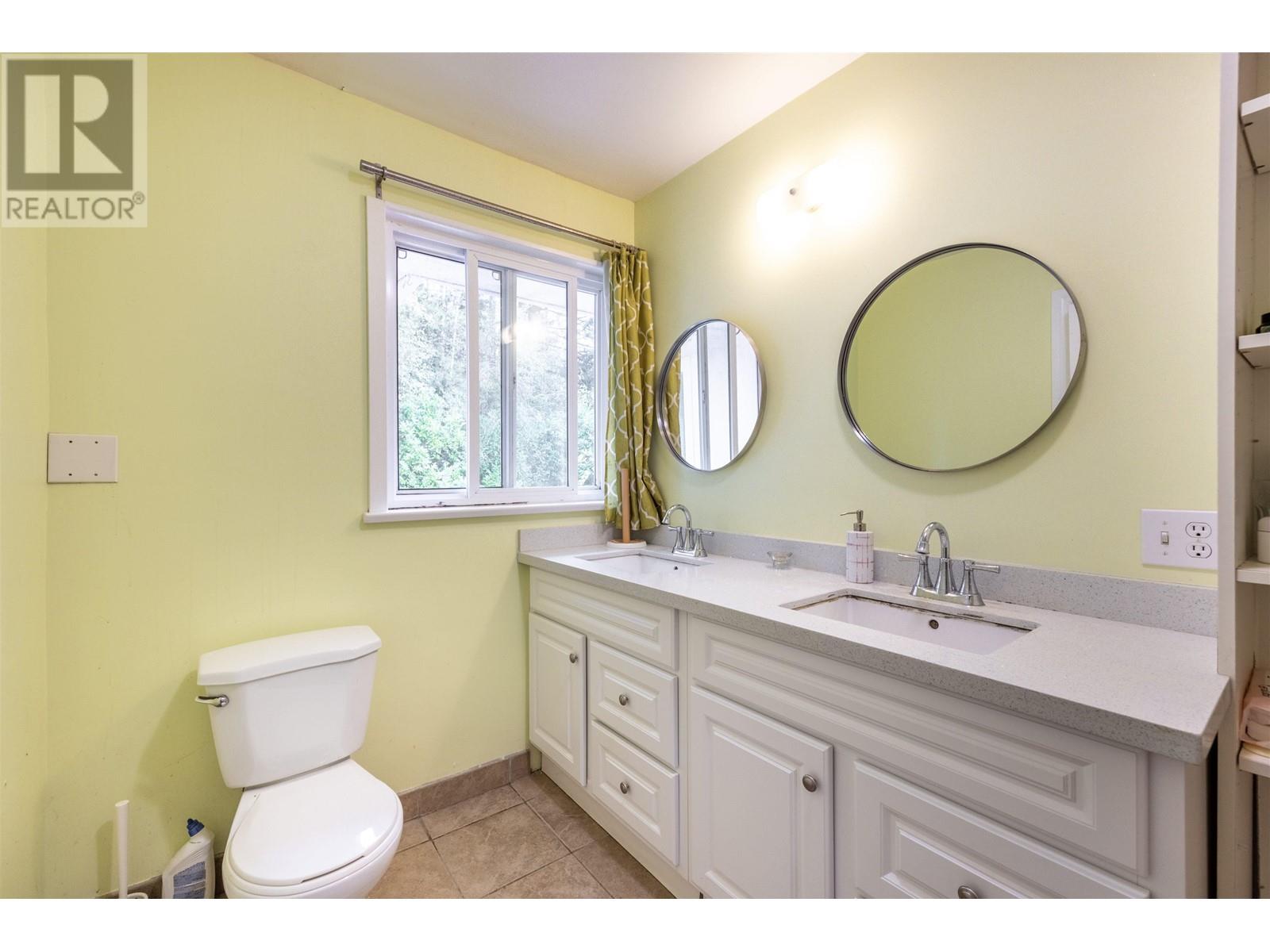 723 Wilmot Street, Coquitlam, British Columbia  V3J 6P1 - Photo 15 - R2825710