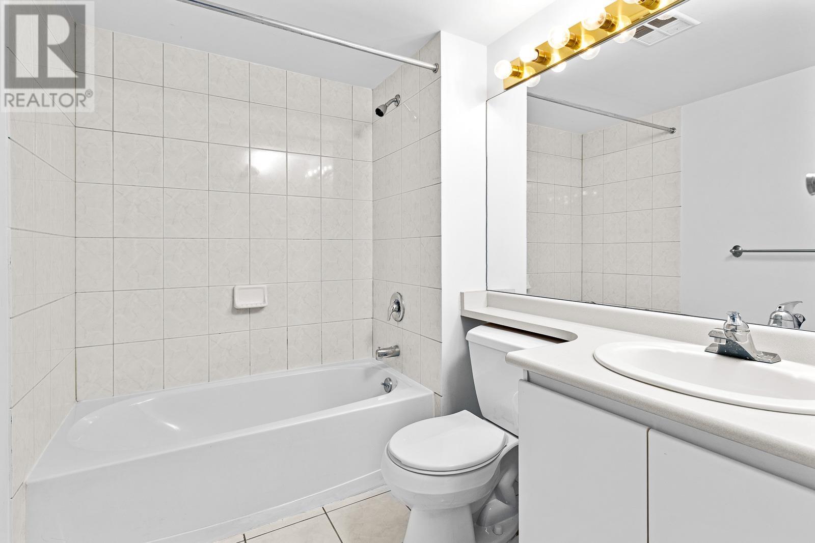 1106 9623 Manchester Drive, Burnaby, British Columbia  V3N 4Y8 - Photo 11 - R2817029