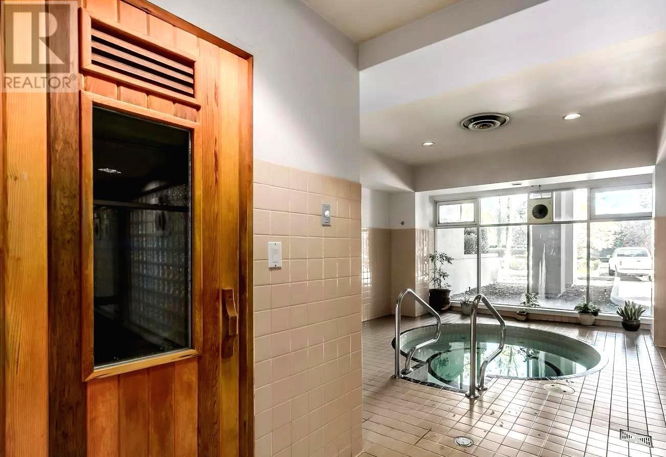 1106 9623 Manchester Drive, Burnaby, British Columbia  V3N 4Y8 - Photo 33 - R2817029
