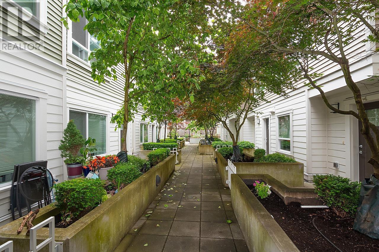 7 638 Regan Avenue, Coquitlam, British Columbia  V3J 0E6 - Photo 36 - R2826348