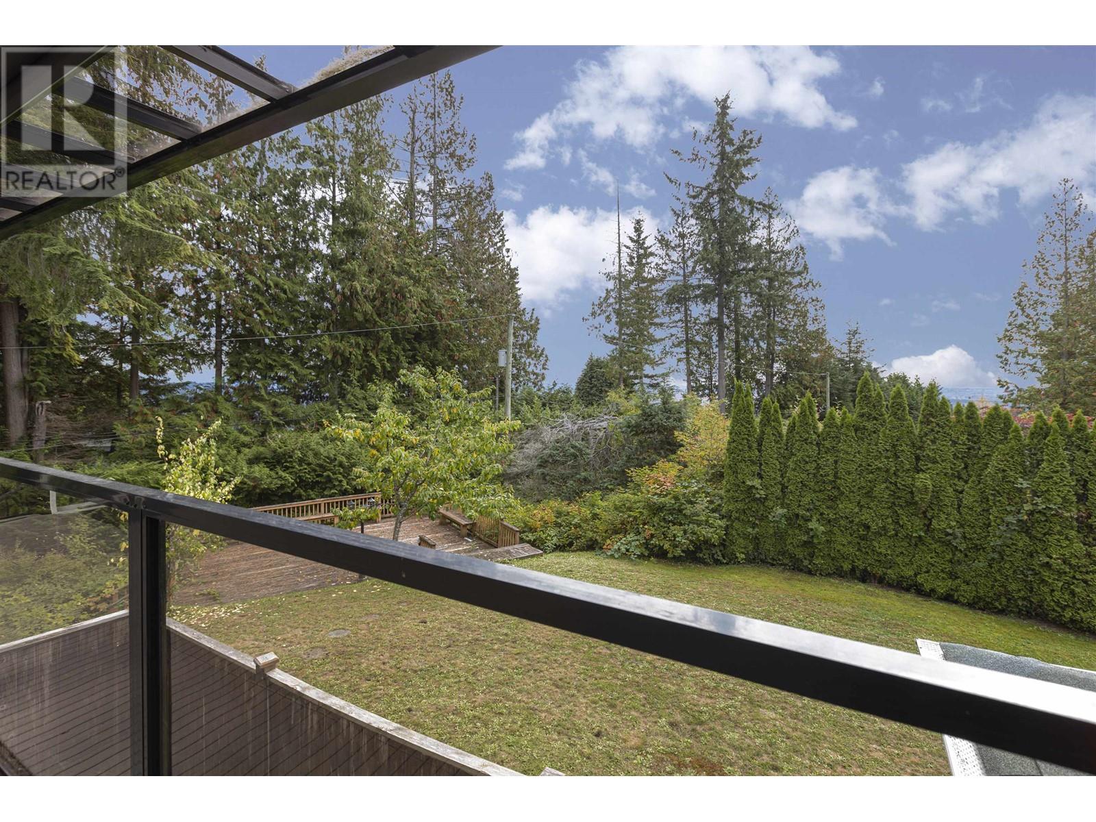 602 St. Andrews Road, West Vancouver, British Columbia  V7S 1V4 - Photo 14 - R2826302