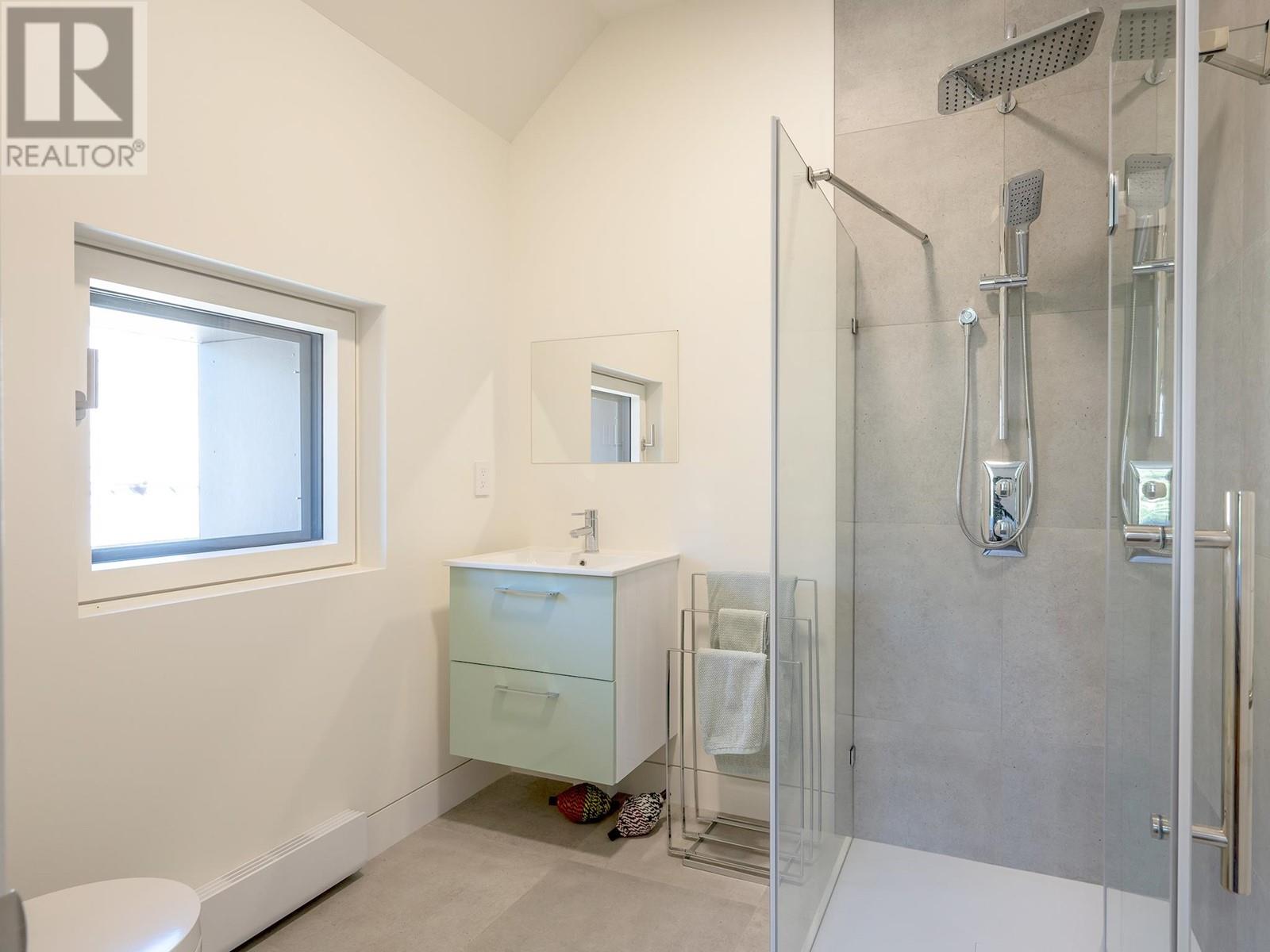 6187 Eagle Drive, Whistler, British Columbia  V8E 0C6 - Photo 31 - R2826351