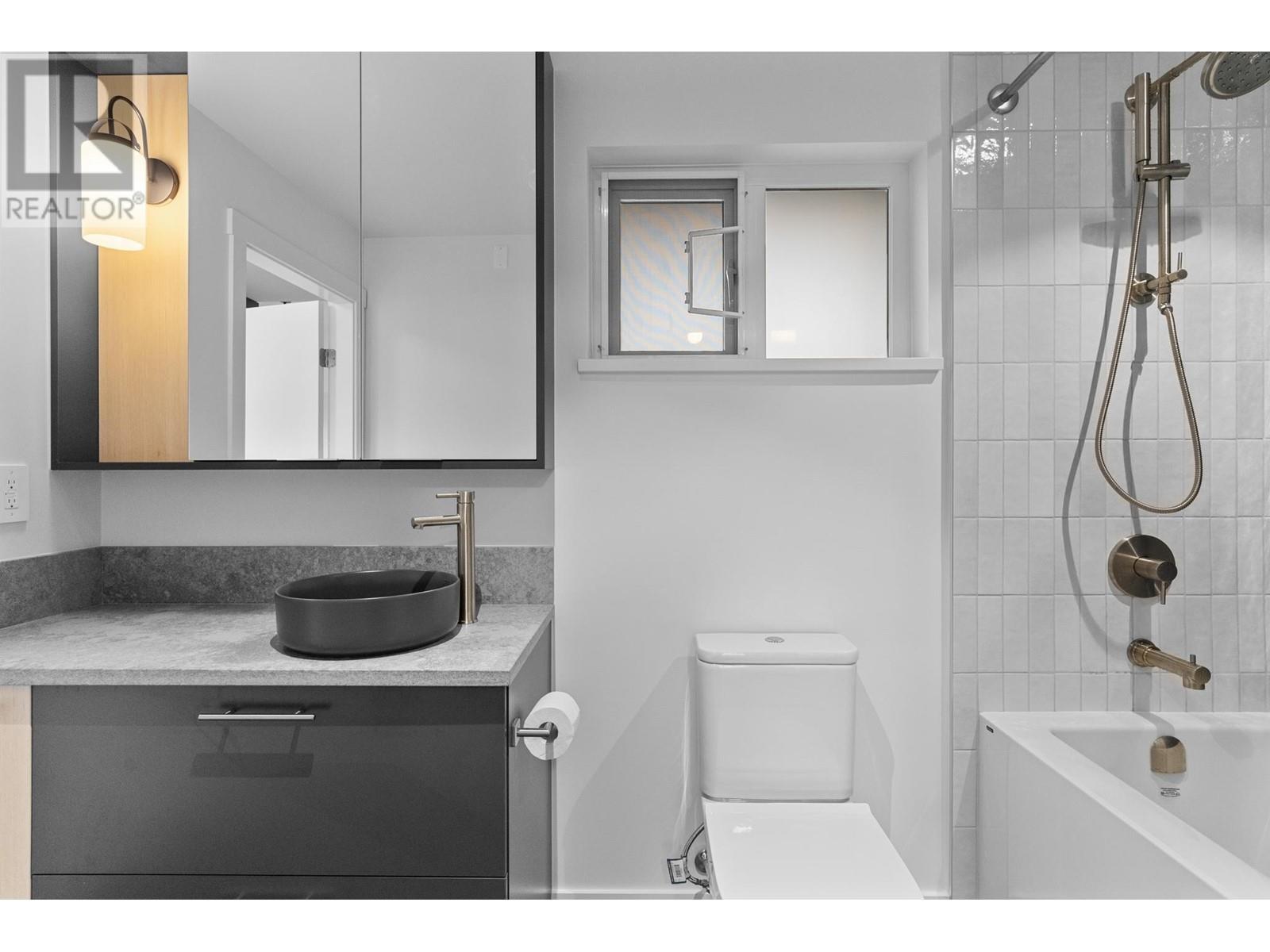 310 251 Boundary Bay Road, Tsawwassen, British Columbia  V4L 0B6 - Photo 14 - R2826111