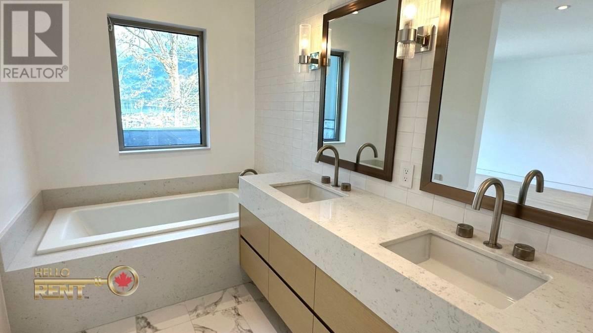 6476 Bay Street, West Vancouver, British Columbia  V7W 2H1 - Photo 11 - R2826323