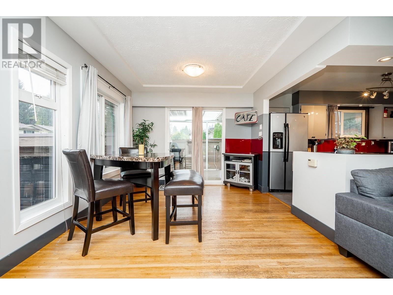 2715 Coast Meridian Road Road, Port Coquitlam, British Columbia  V3B 3M6 - Photo 8 - R2825391
