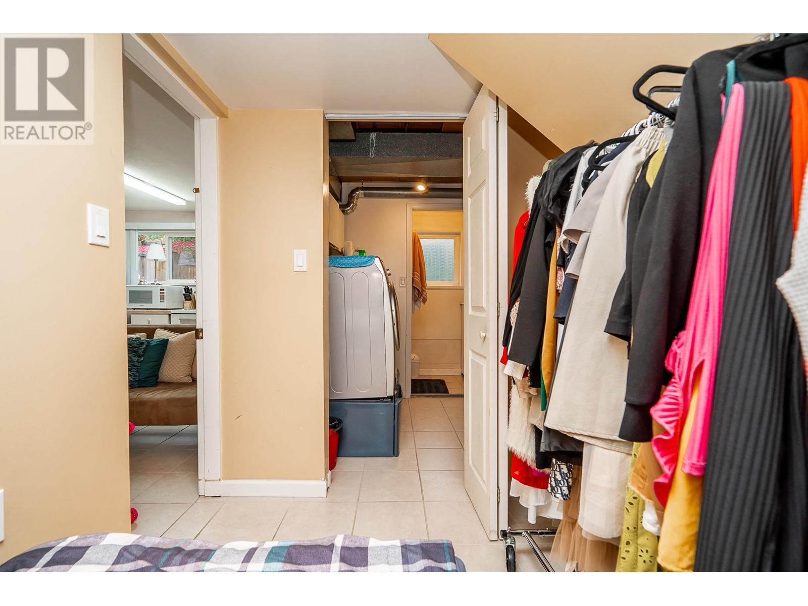 2715 Coast Meridian Road Road, Port Coquitlam, British Columbia  V3B 3M6 - Photo 26 - R2825391