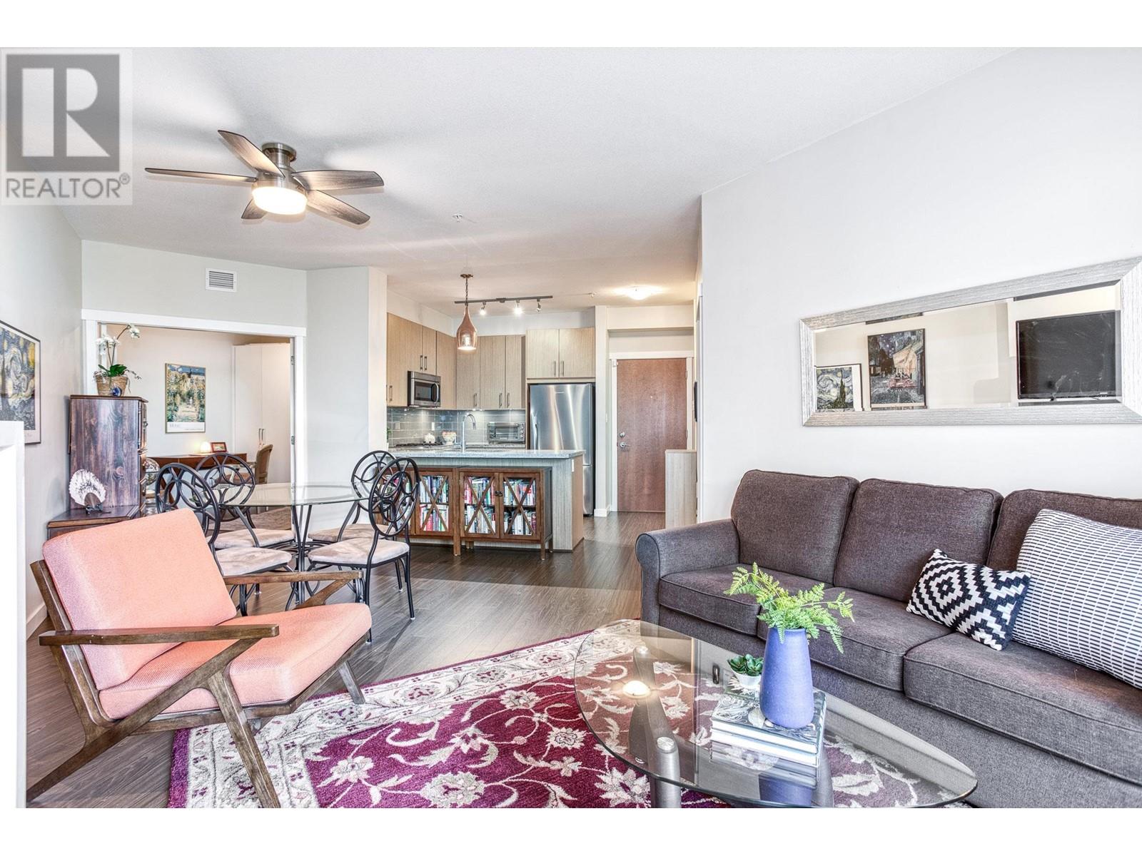 225 119 W 22ND STREET, north vancouver, British Columbia