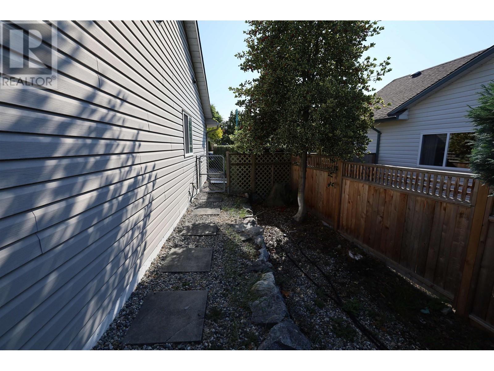 6290 Homestead Avenue, Sechelt, British Columbia  V7Z 0M6 - Photo 30 - R2811304