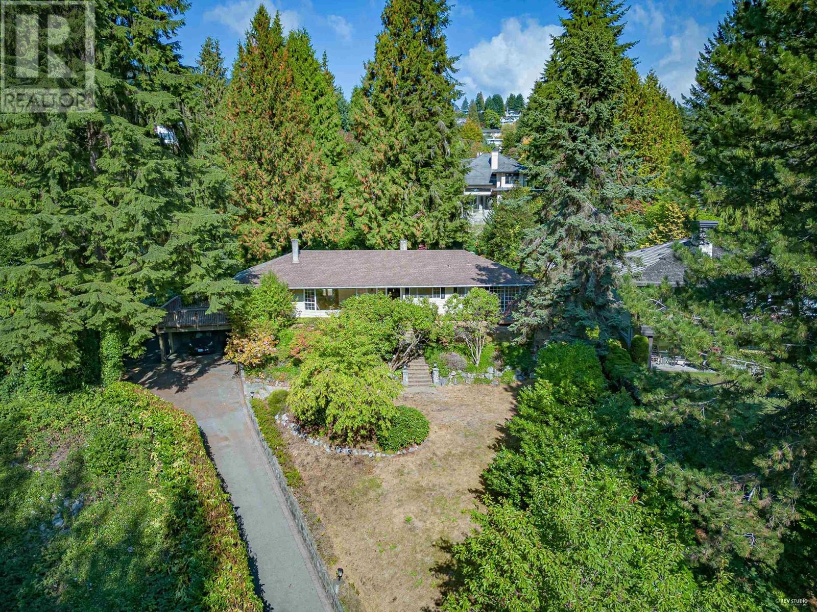 885 Highland Drive, West Vancouver, British Columbia  V7S 2G6 - Photo 4 - R2821014