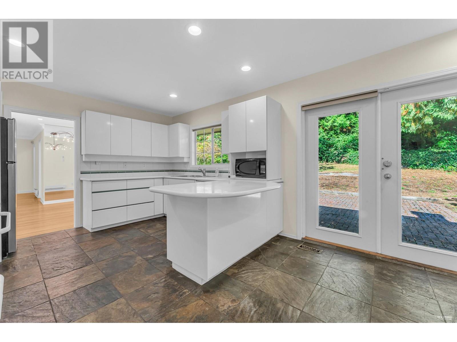 885 Highland Drive, West Vancouver, British Columbia  V7S 2G6 - Photo 26 - R2821014