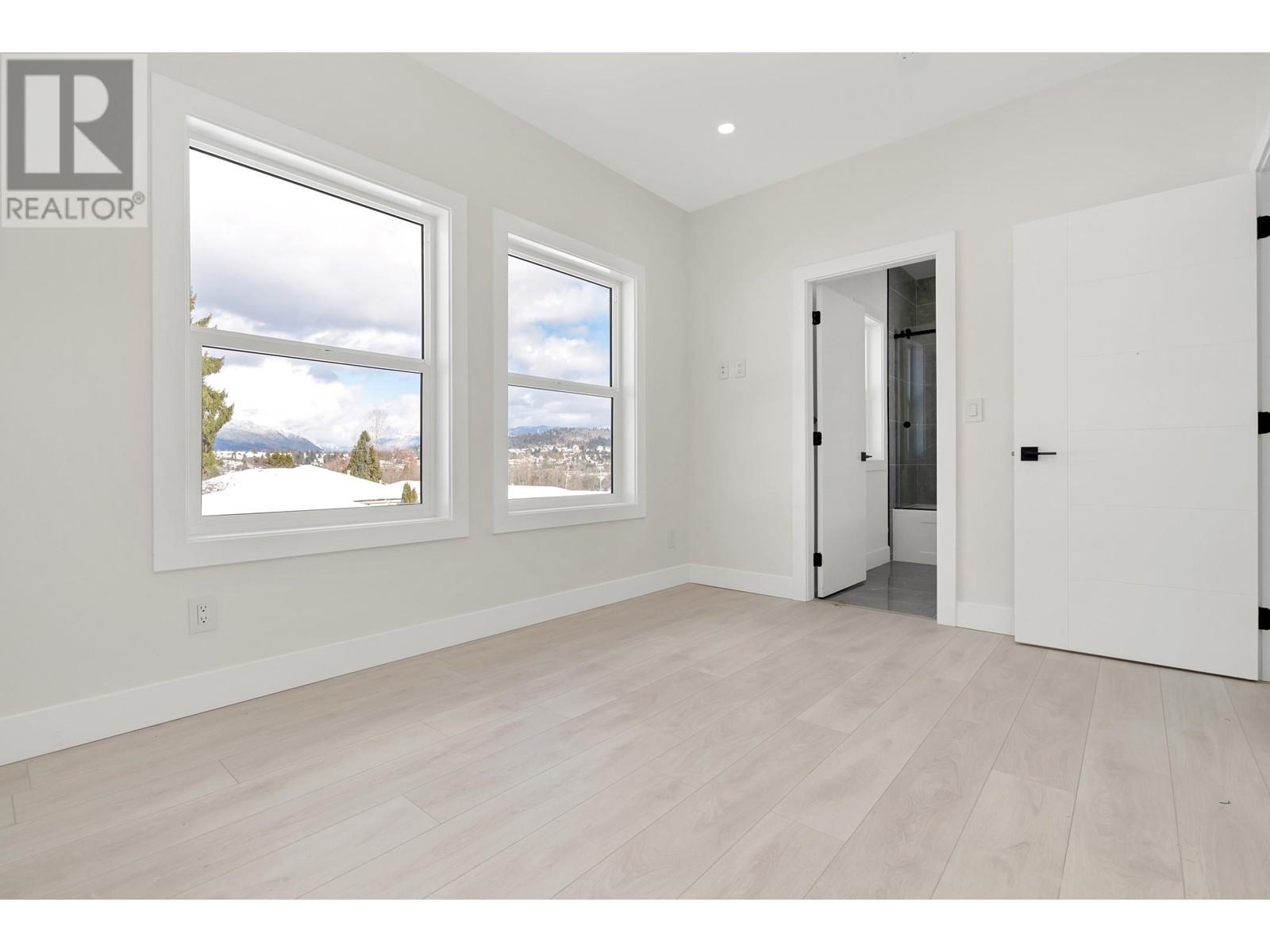 6019 Sprott Street, Burnaby, British Columbia  V5G 1T9 - Photo 17 - R2797668