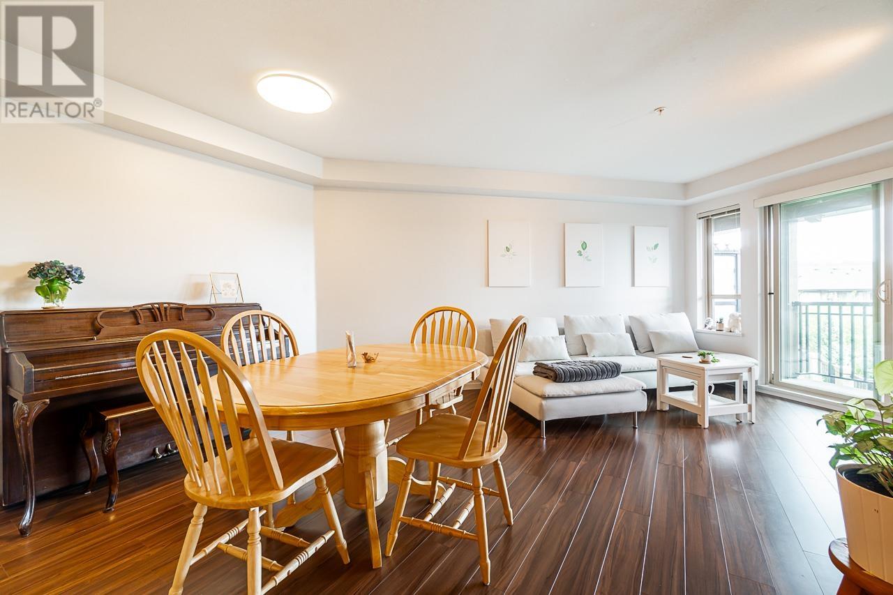 308 3156 Dayanee Springs Boulevard, Coquitlam, British Columbia  V3E 0B7 - Photo 3 - R2826390