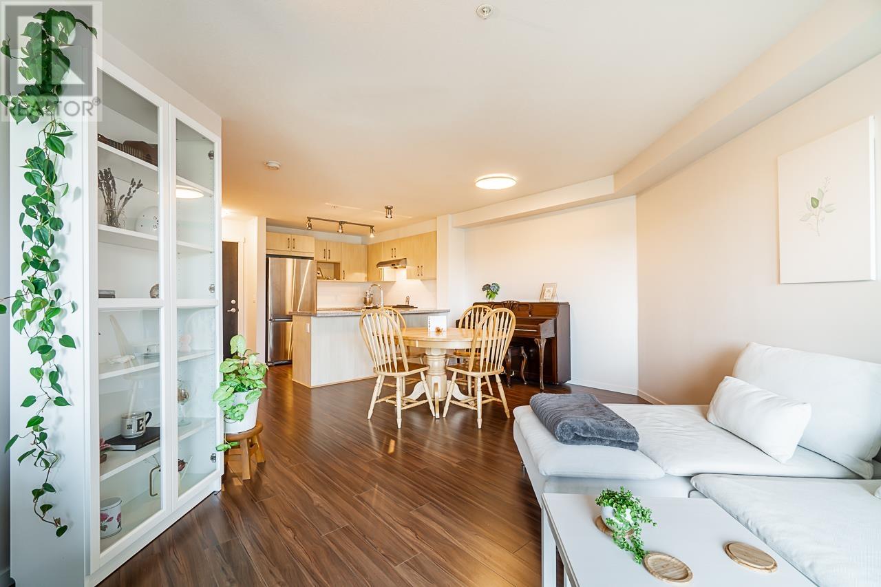 308 3156 Dayanee Springs Boulevard, Coquitlam, British Columbia  V3E 0B7 - Photo 8 - R2826390