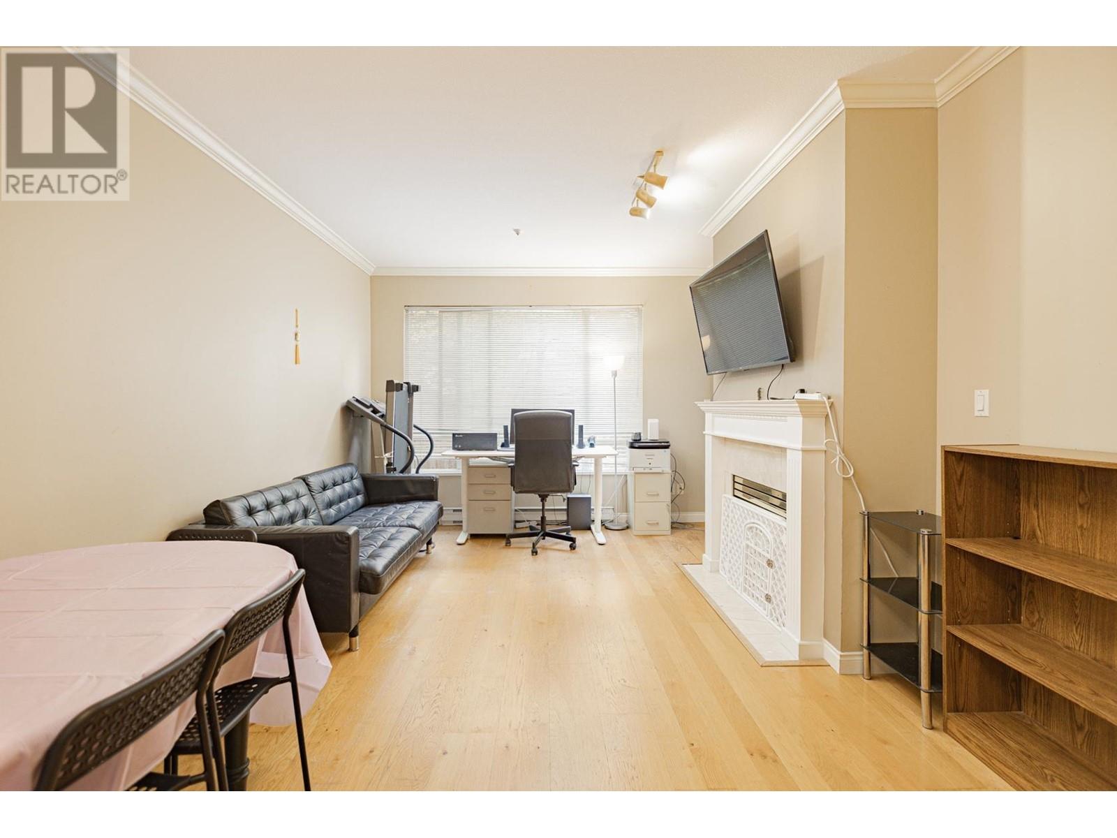 228 5735 Hampton Place, Vancouver, British Columbia  V6T 2G8 - Photo 2 - R2826347