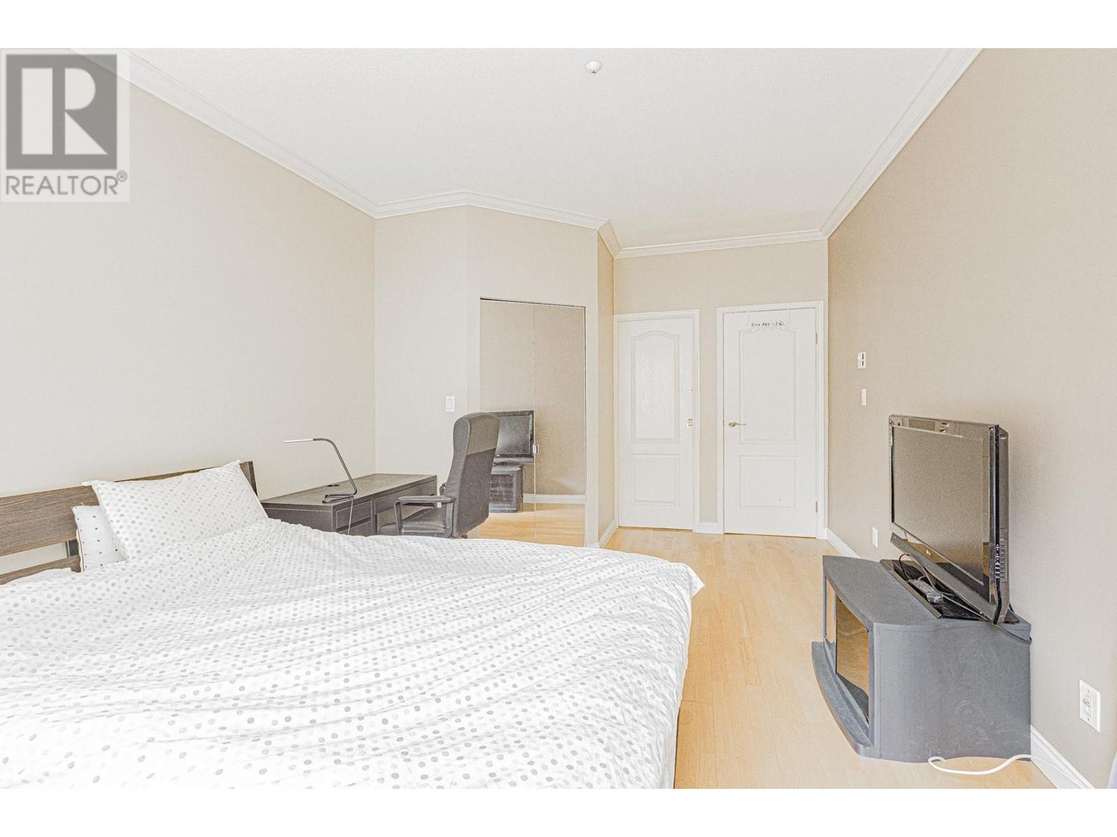 228 5735 Hampton Place, Vancouver, British Columbia  V6T 2G8 - Photo 8 - R2826347