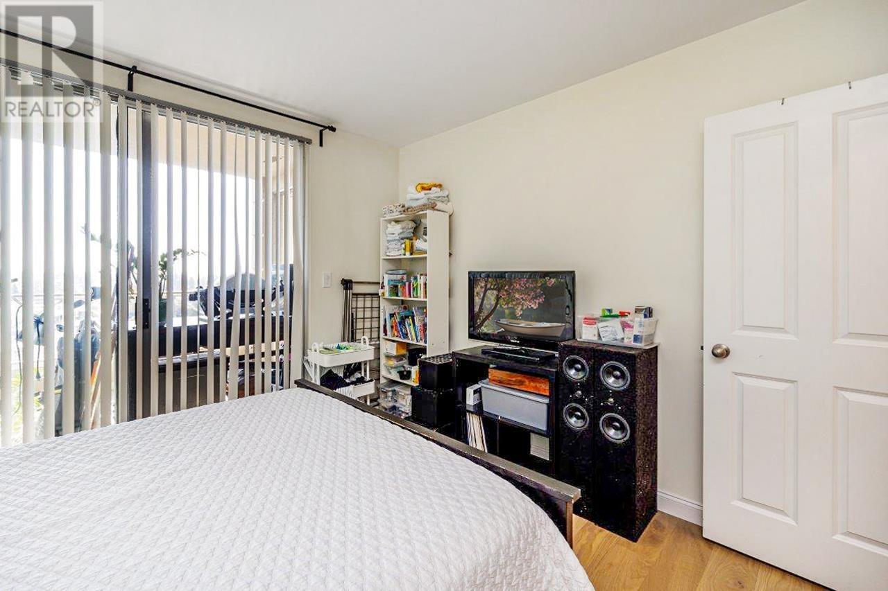 1504 160 E 13th Street, North Vancouver, British Columbia  V7L 2L5 - Photo 5 - R2813370