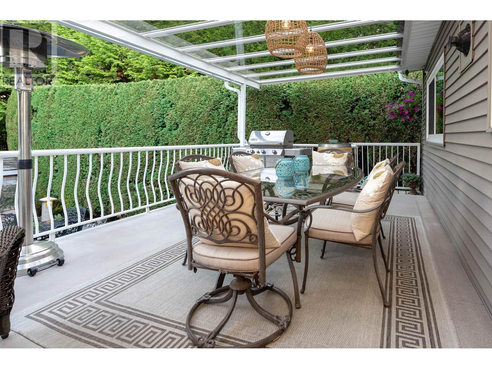 890 Victoria Drive, Port Coquitlam, British Columbia  V3B 2T9 - Photo 19 - R2823419